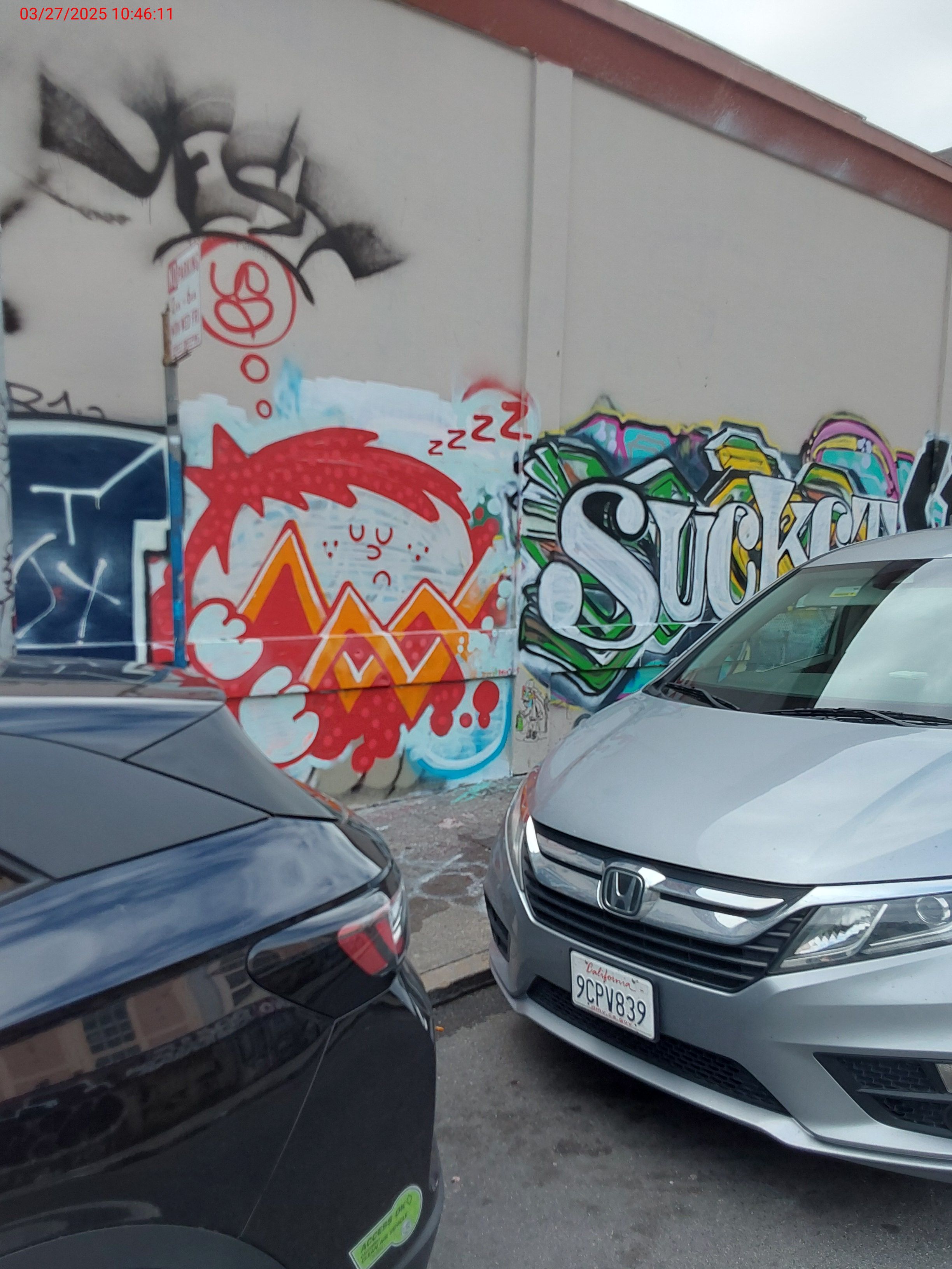 Graffiti at 825 POLK ST