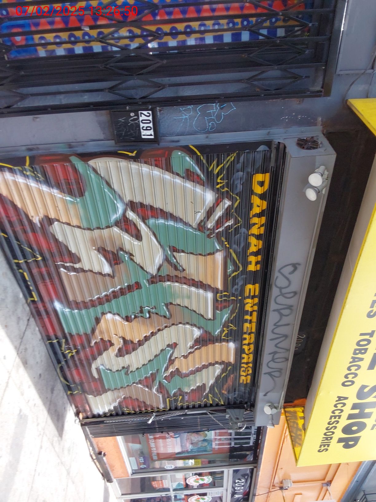 Graffiti at 2183 MISSION ST