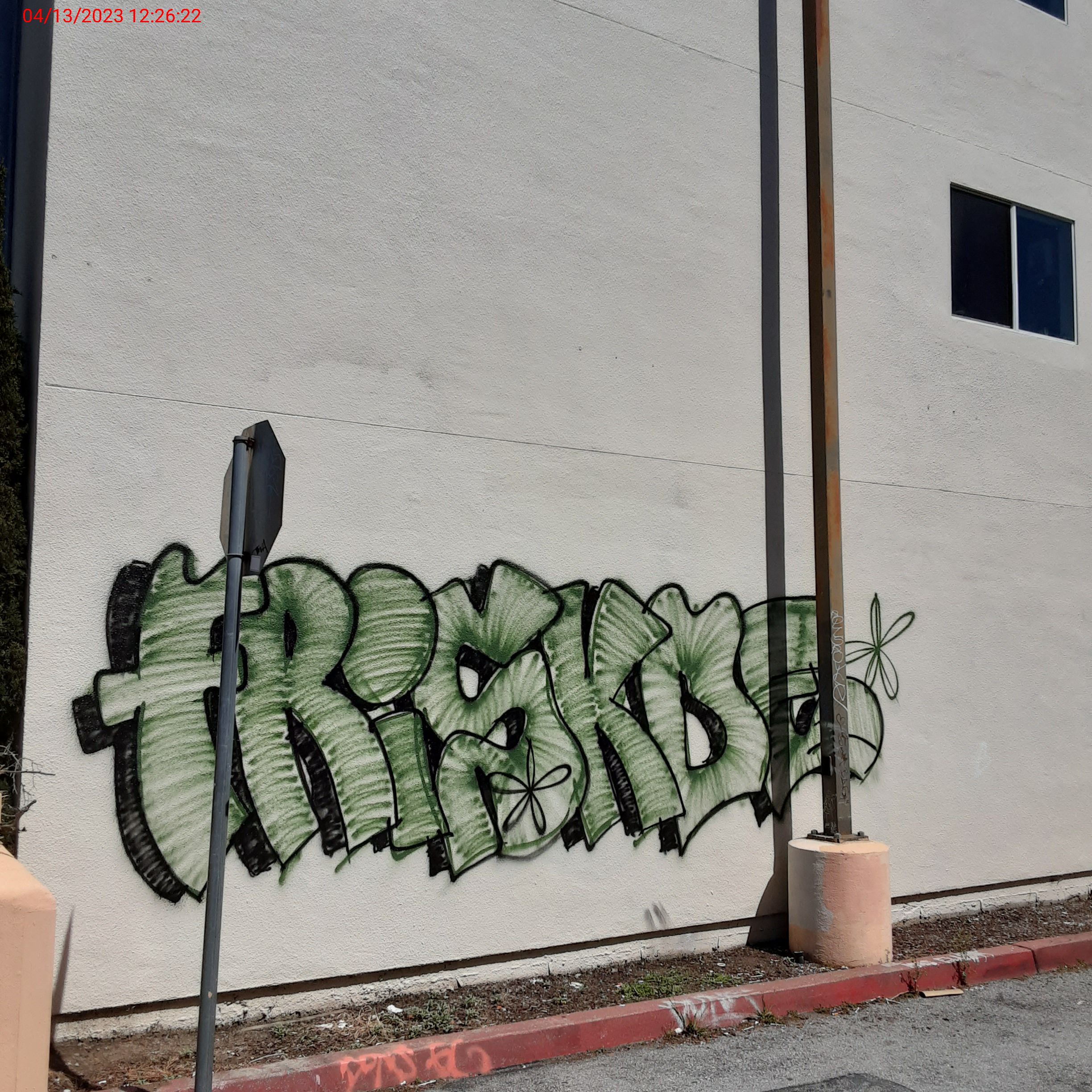 Graffiti at 1149 POTRERO AVE