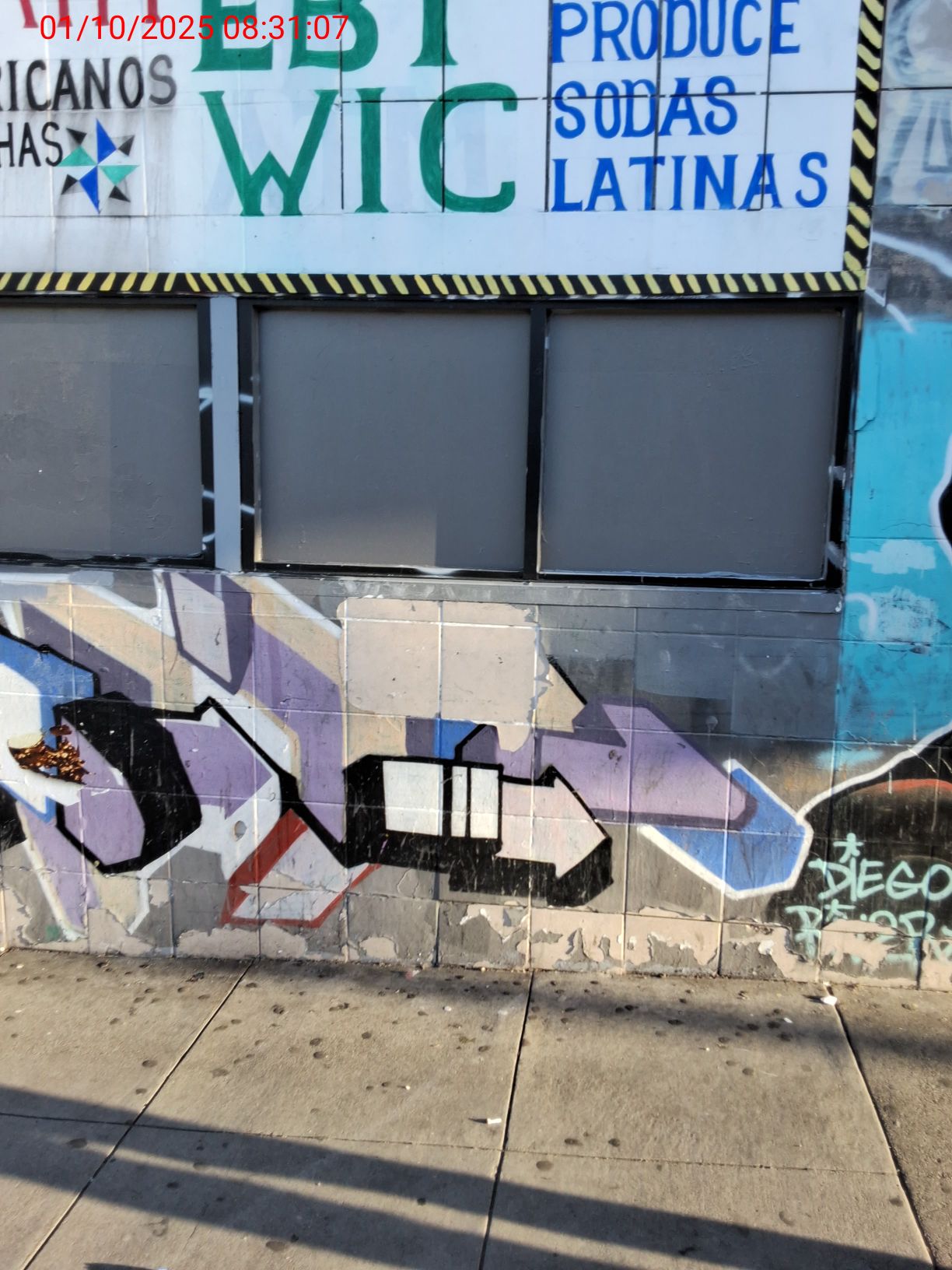 Graffiti at 5145 MISSION ST