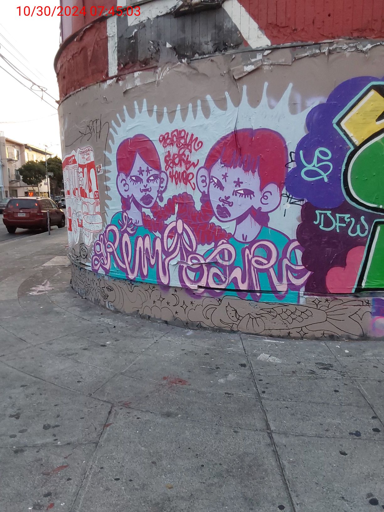 Graffiti at 2205 Mission St