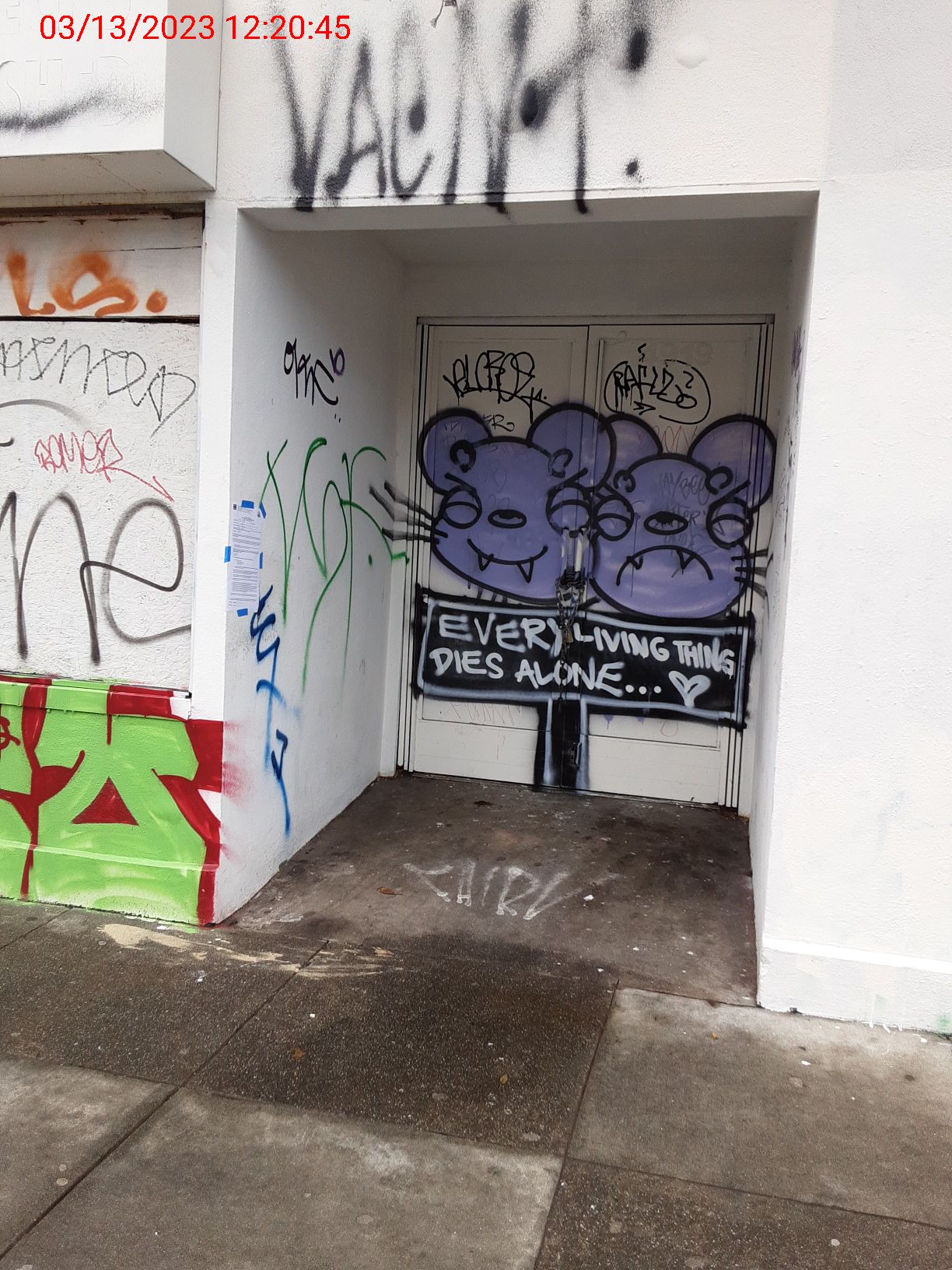 Graffiti at 4919 MISSION ST