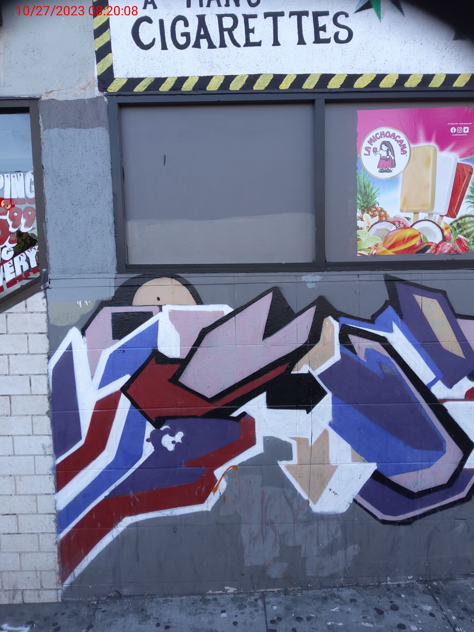 Graffiti at 901 GENEVA AVE