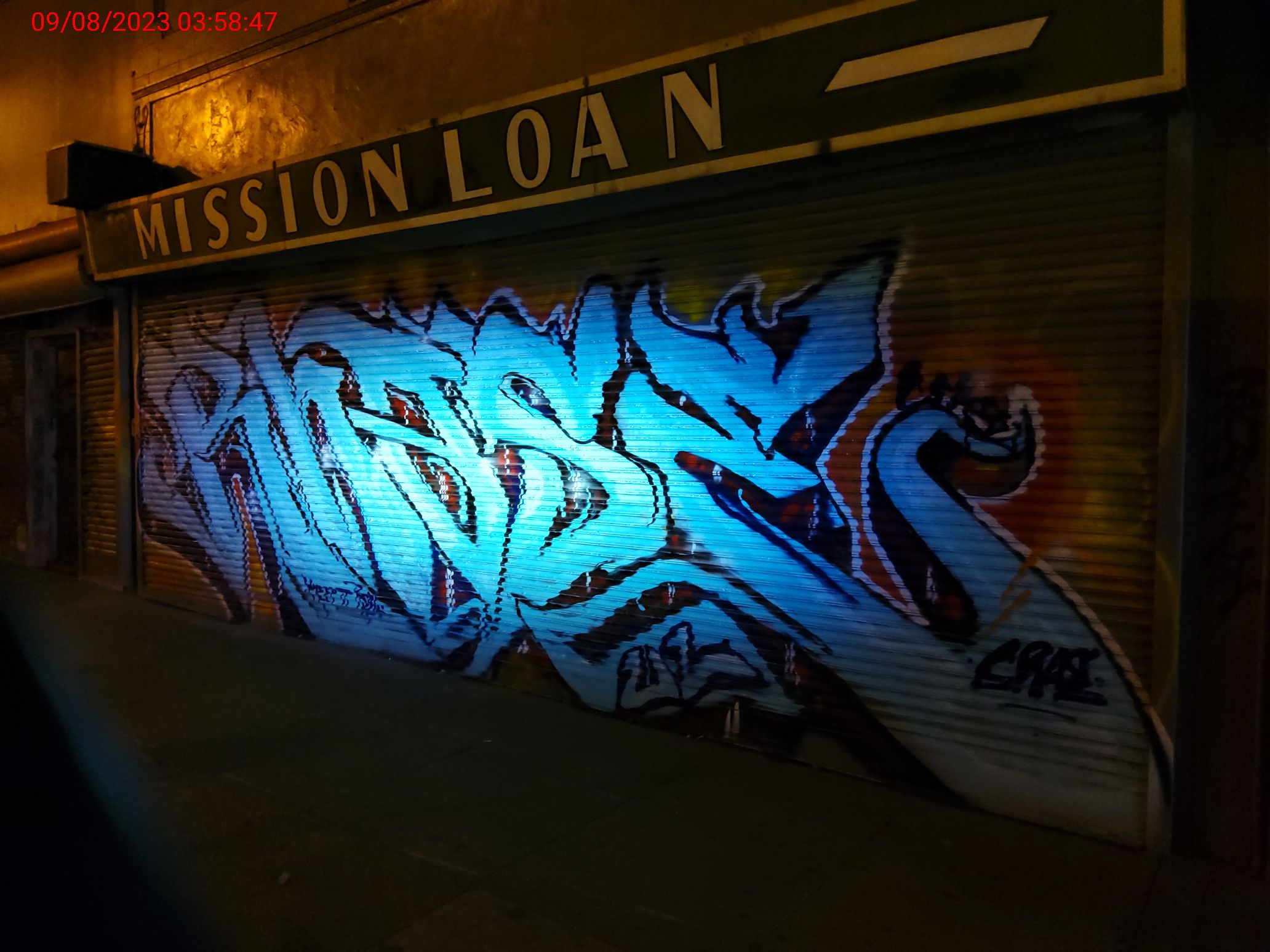 Graffiti at 2318 MISSION ST