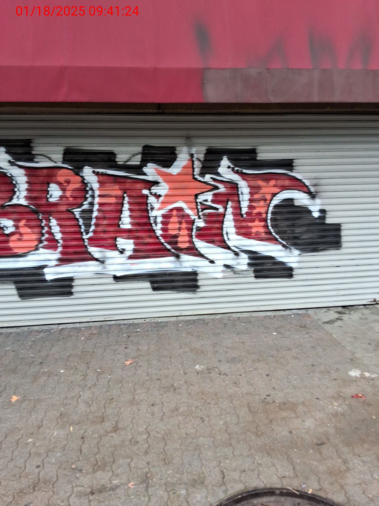 Graffiti at 1539 FILLMORE ST