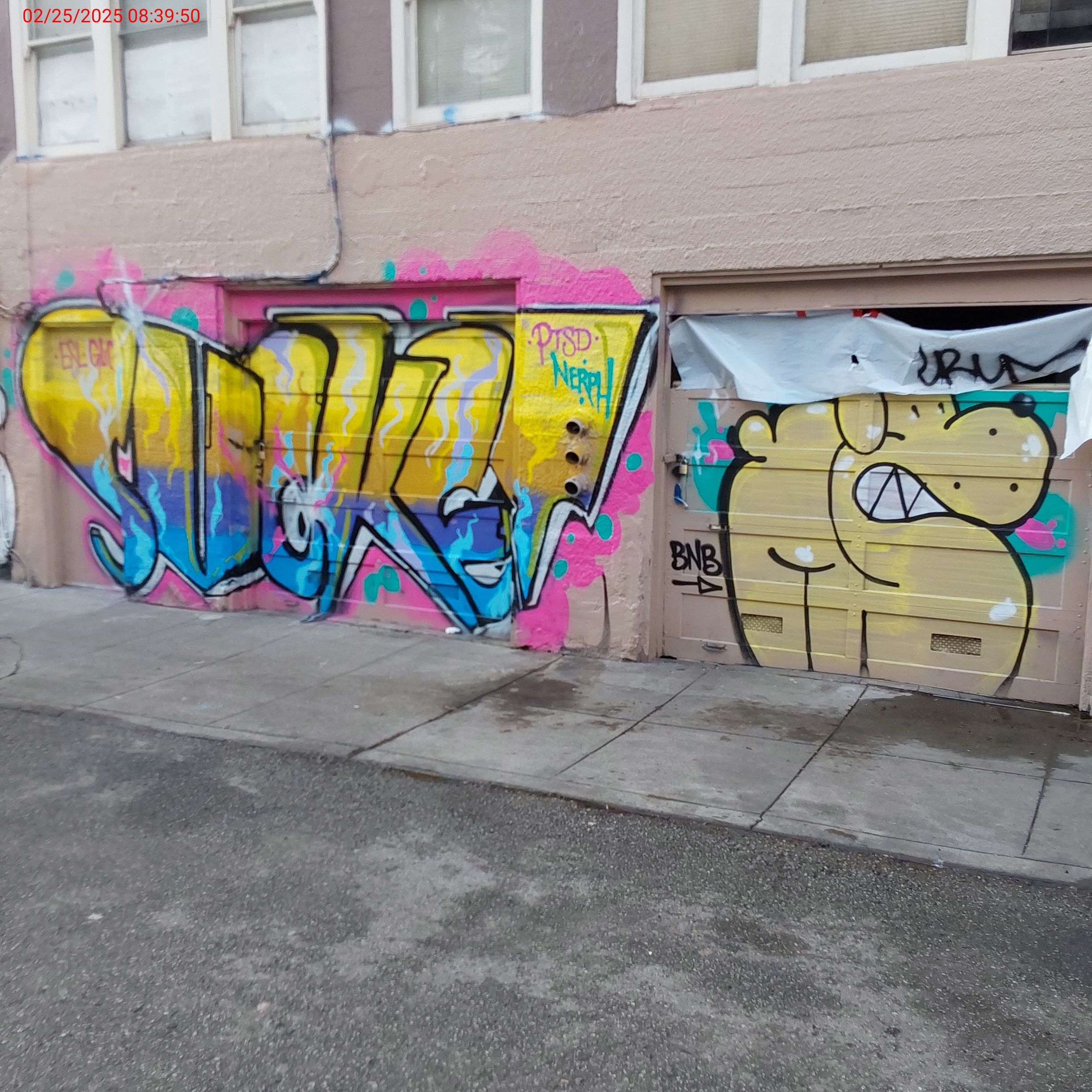 Graffiti at 958 GEARY ST