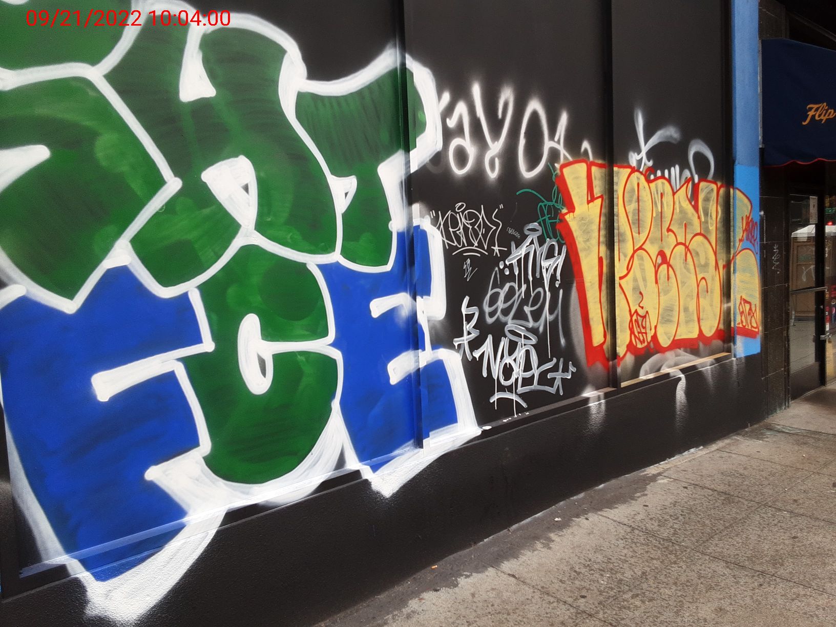 Graffiti at 1436 POLK ST