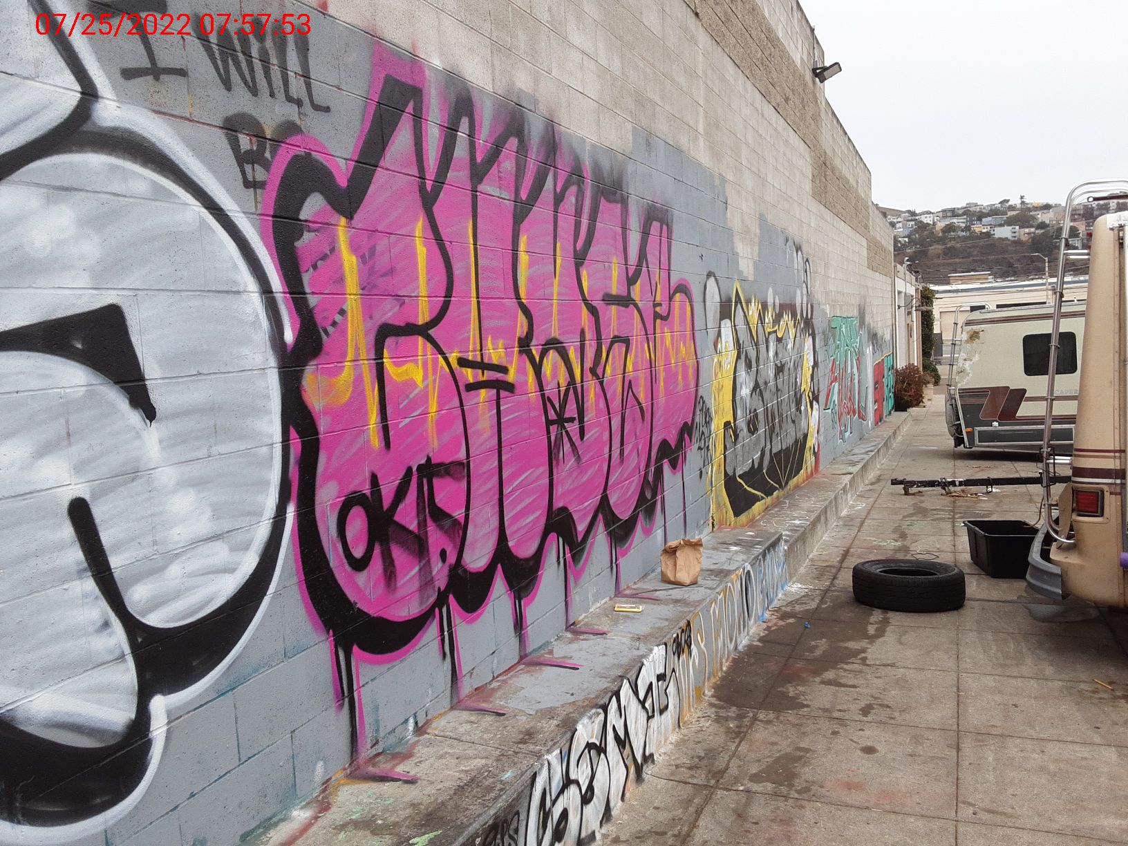 Graffiti at 2217 REVERE AVE
