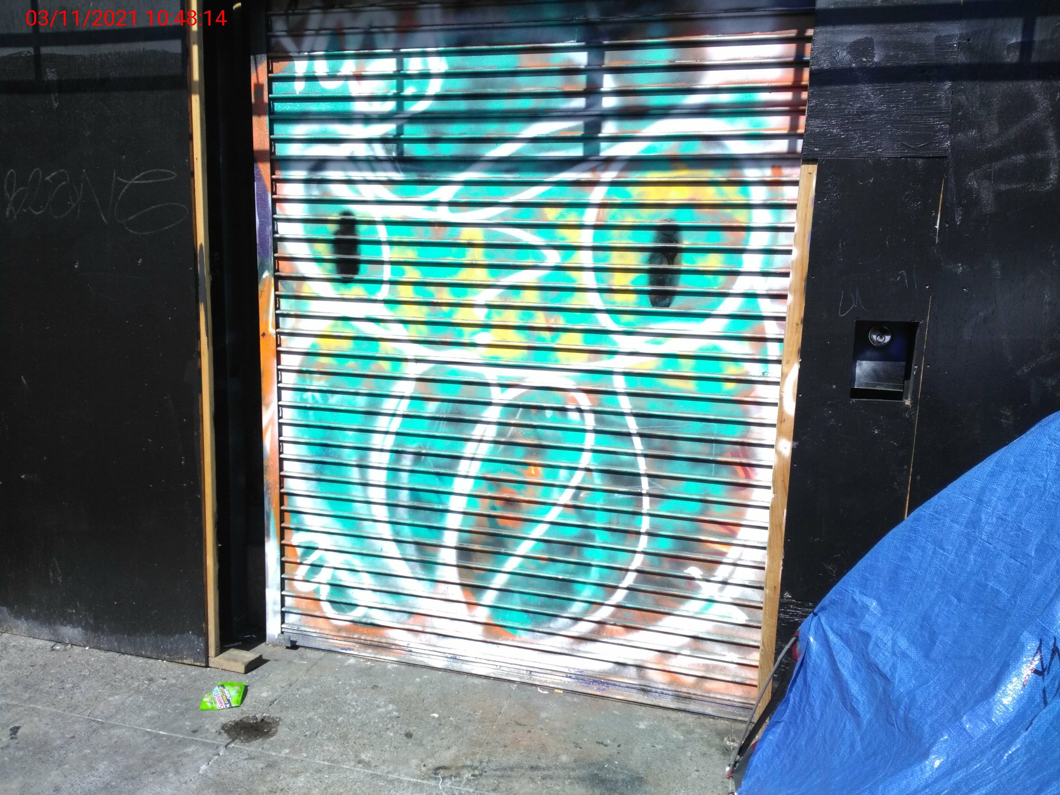 Graffiti at 1018 MISSION ST