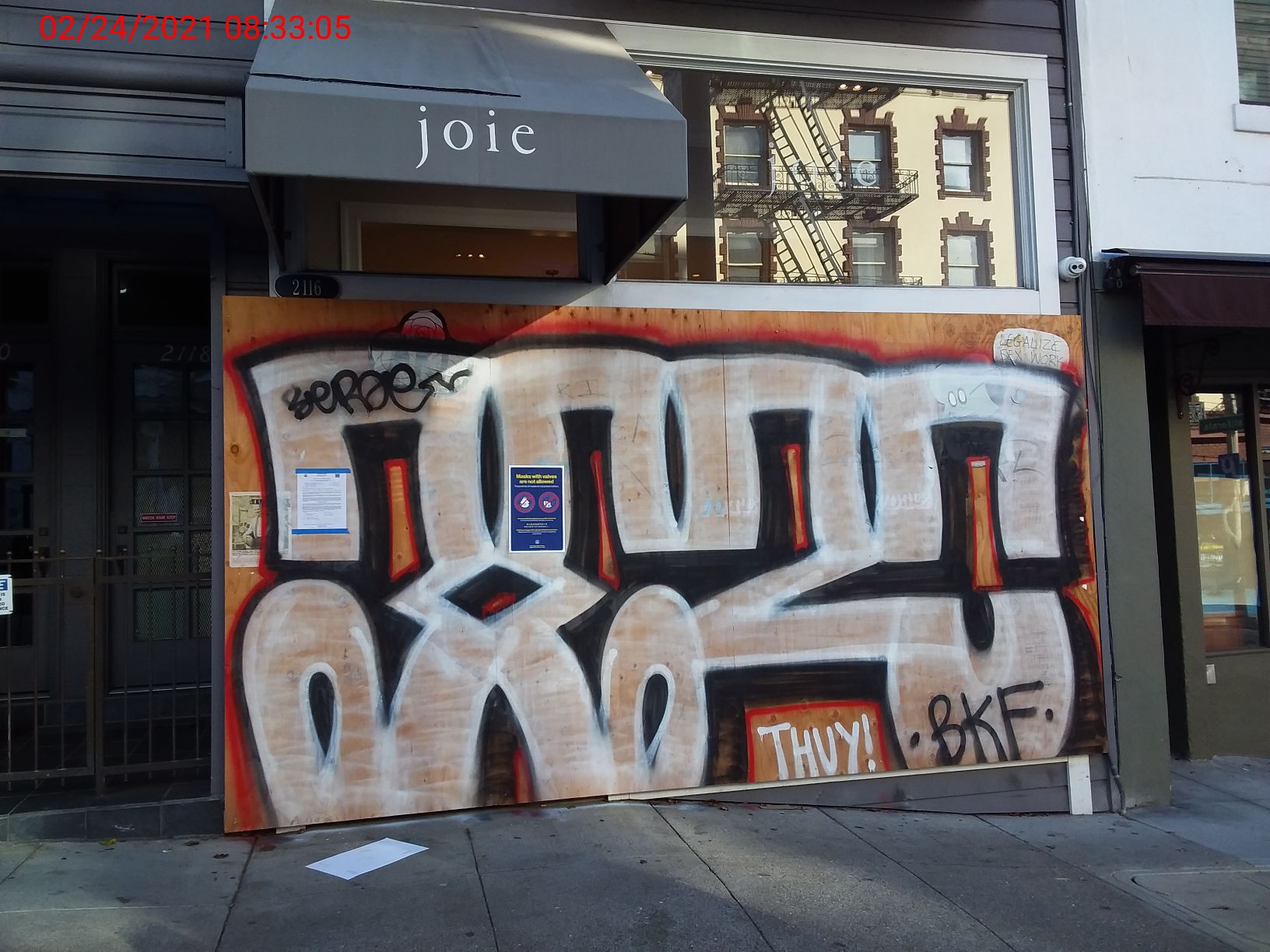 Graffiti at 2116 Fillmore St