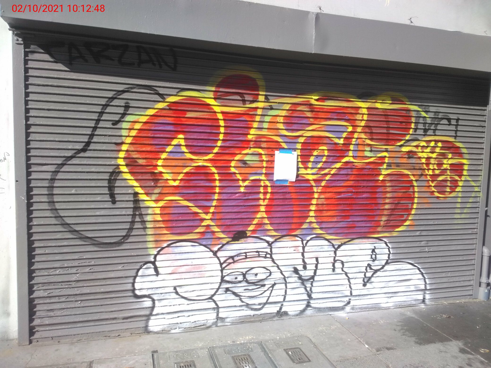 Graffiti at 2260 MISSION ST