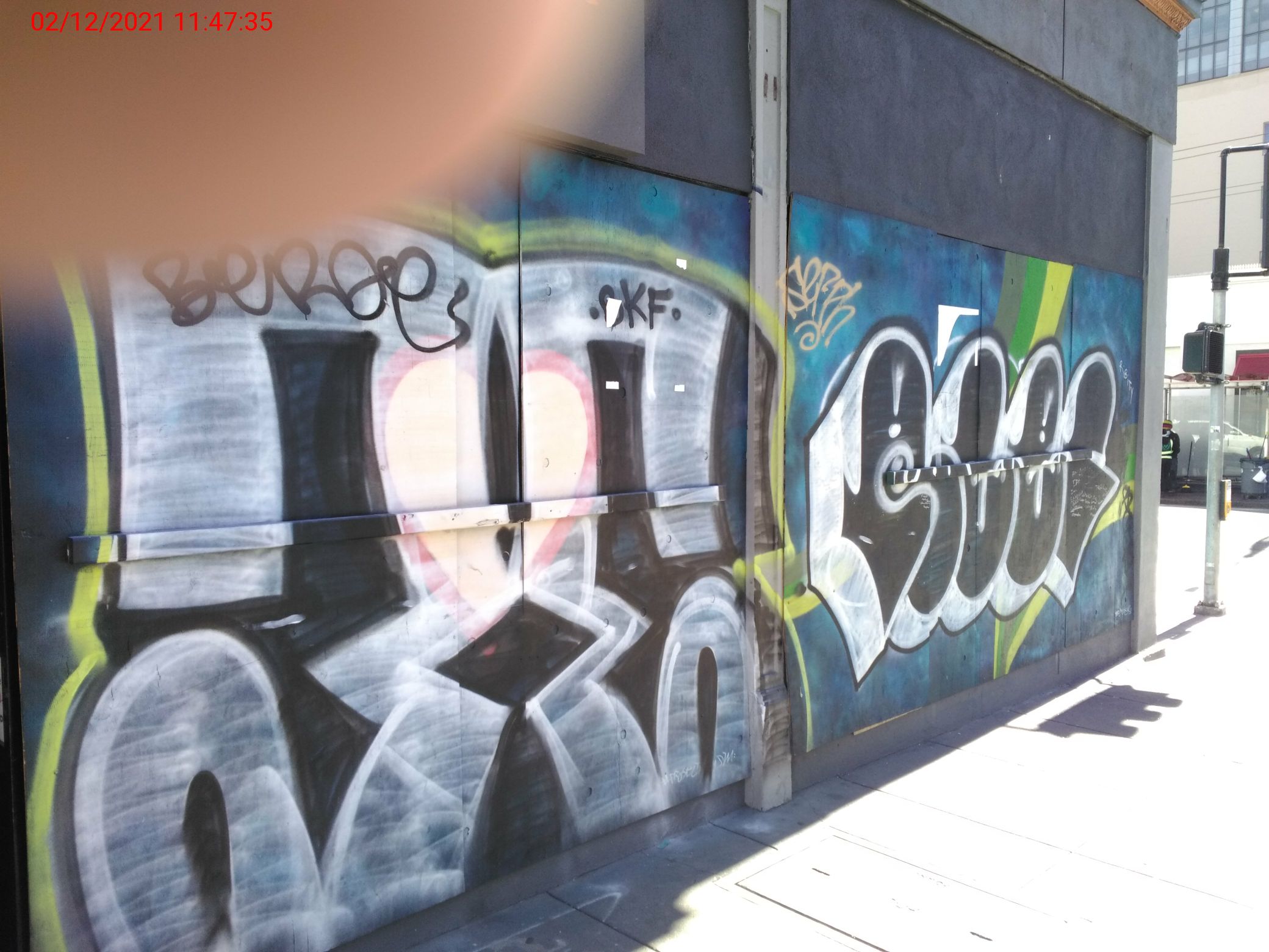 Graffiti at 712 POLK ST