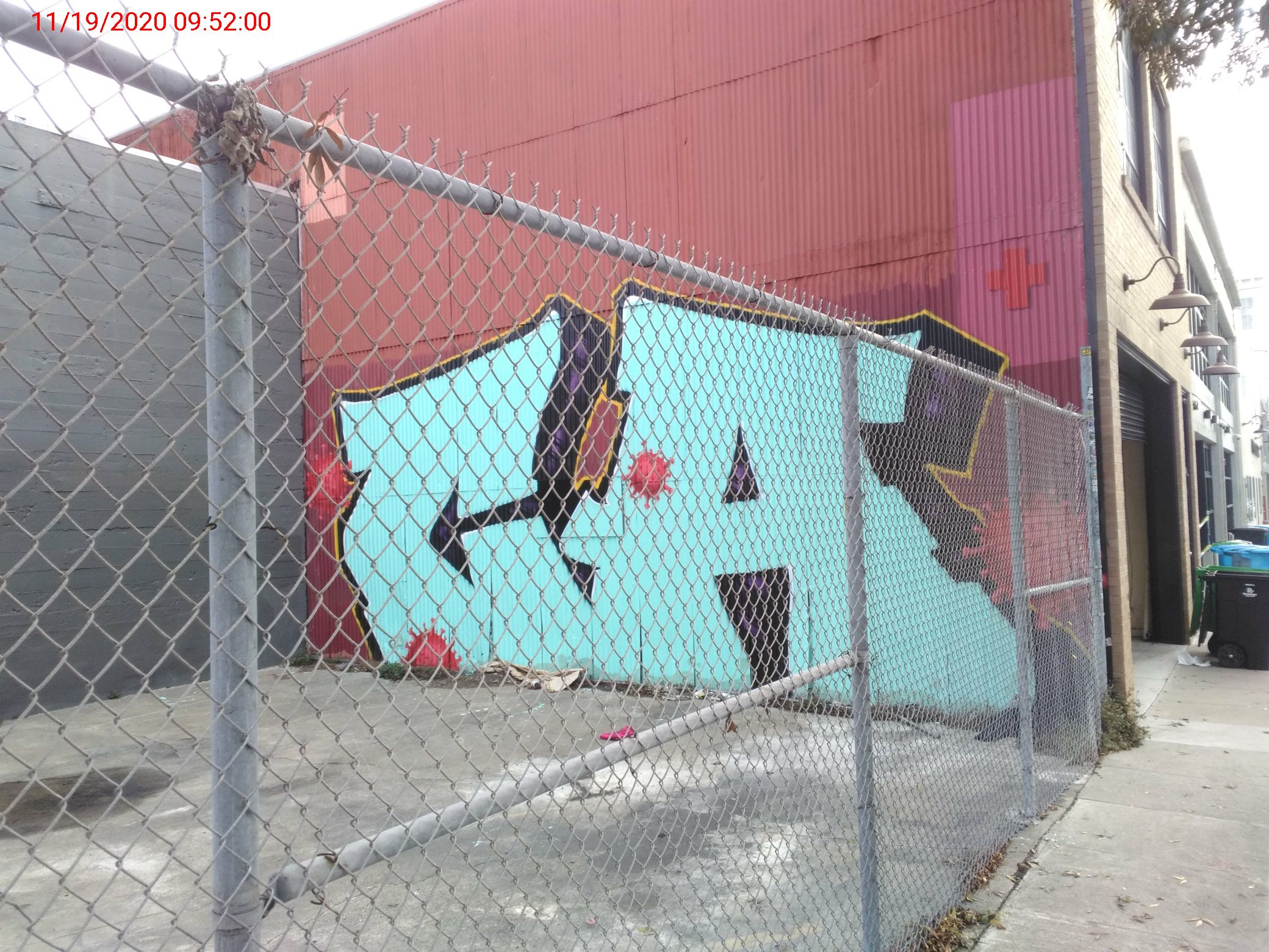 Graffiti at 413 10TH ST