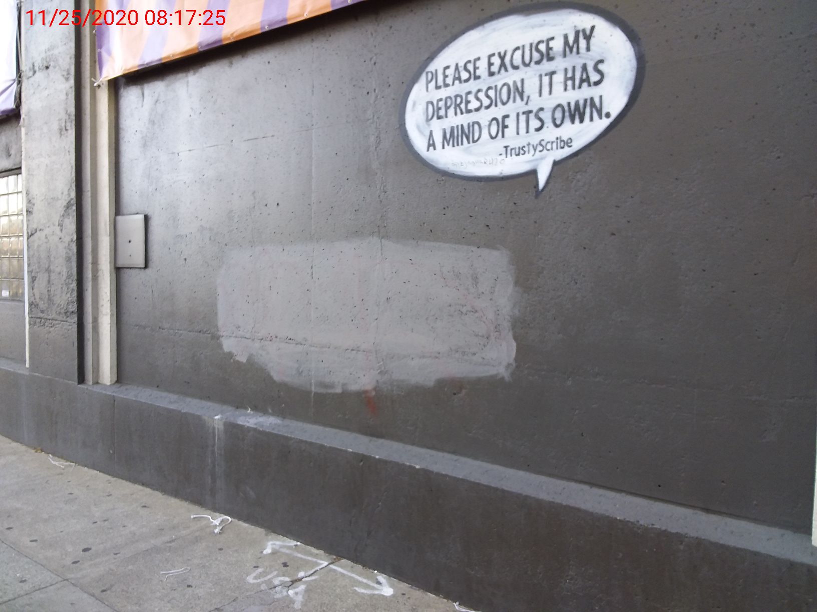 Graffiti at 290 TOWNSEND ST