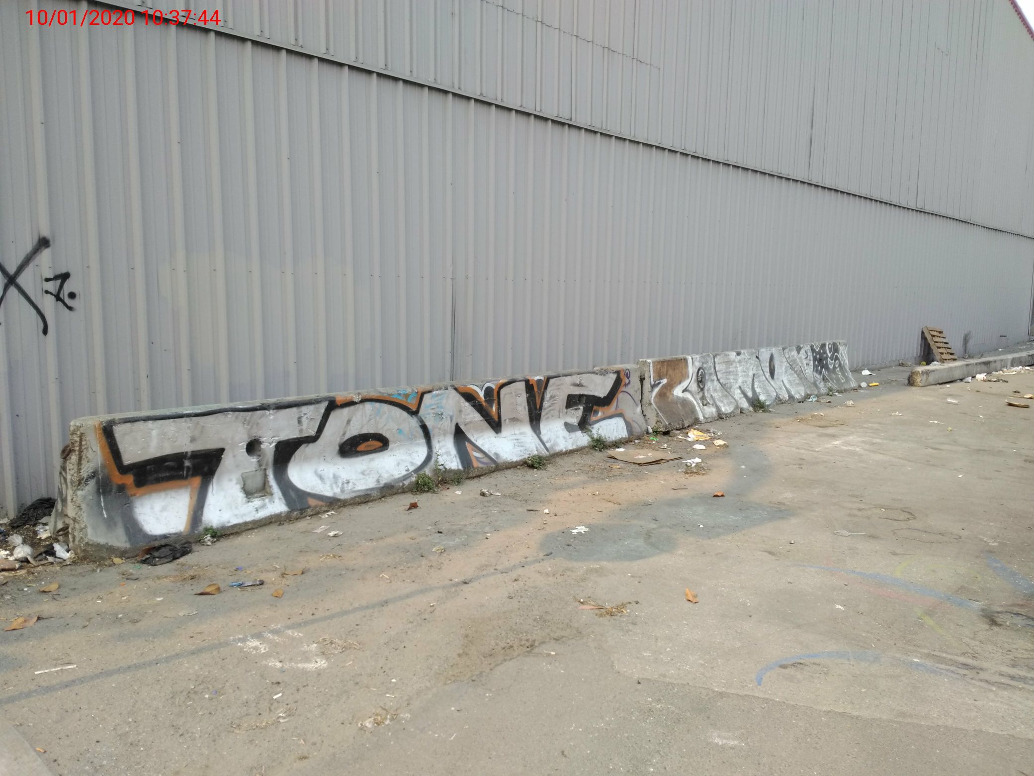 Graffiti at 3600 03RD ST