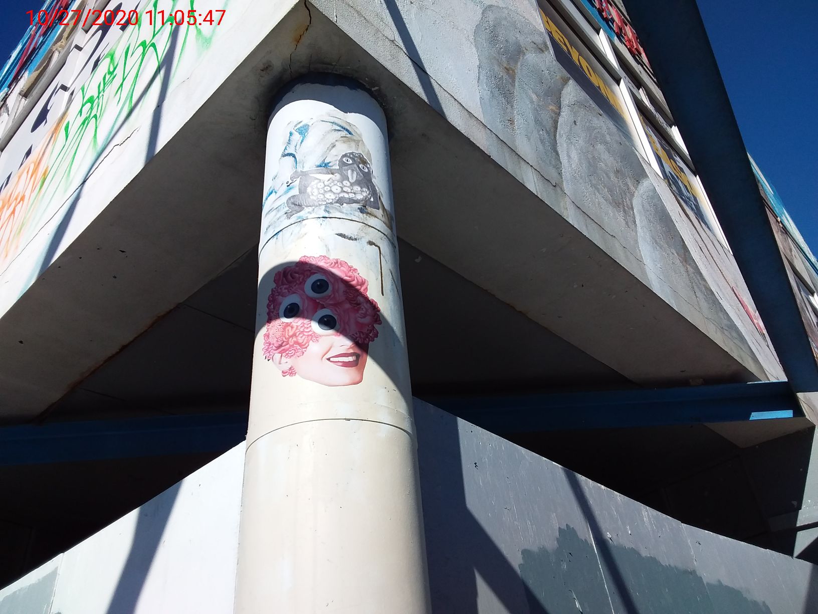 Graffiti at 1600 JACKSON ST