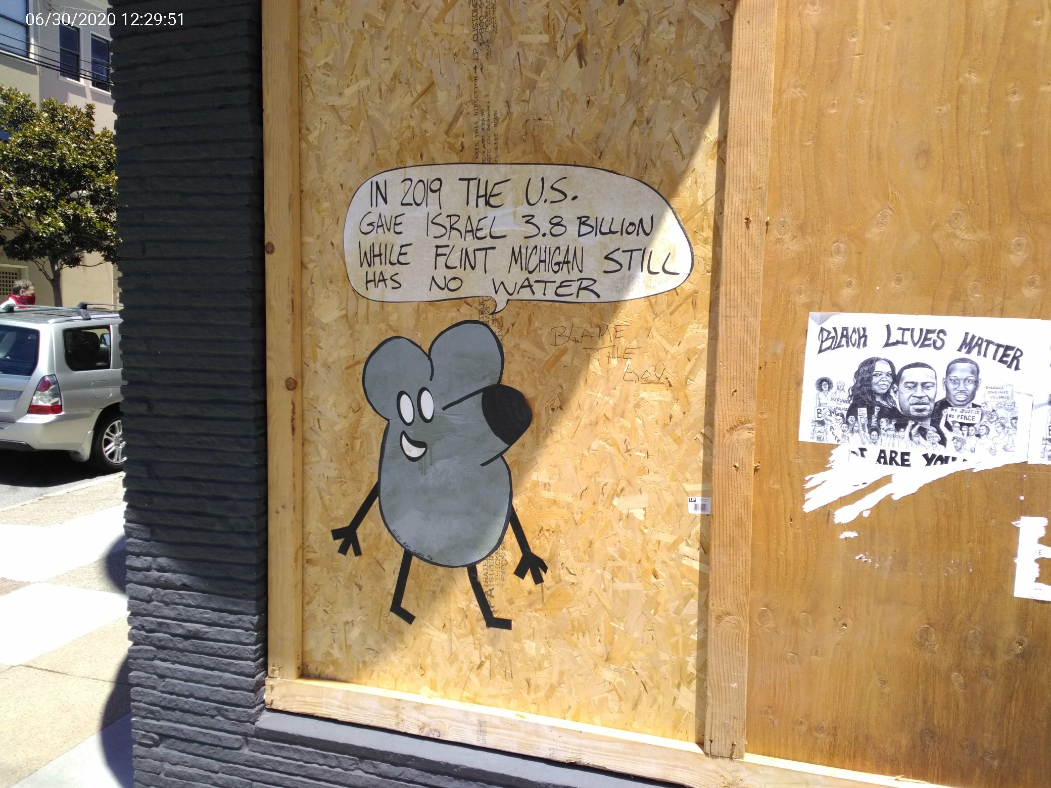 Graffiti at 3848 24th St