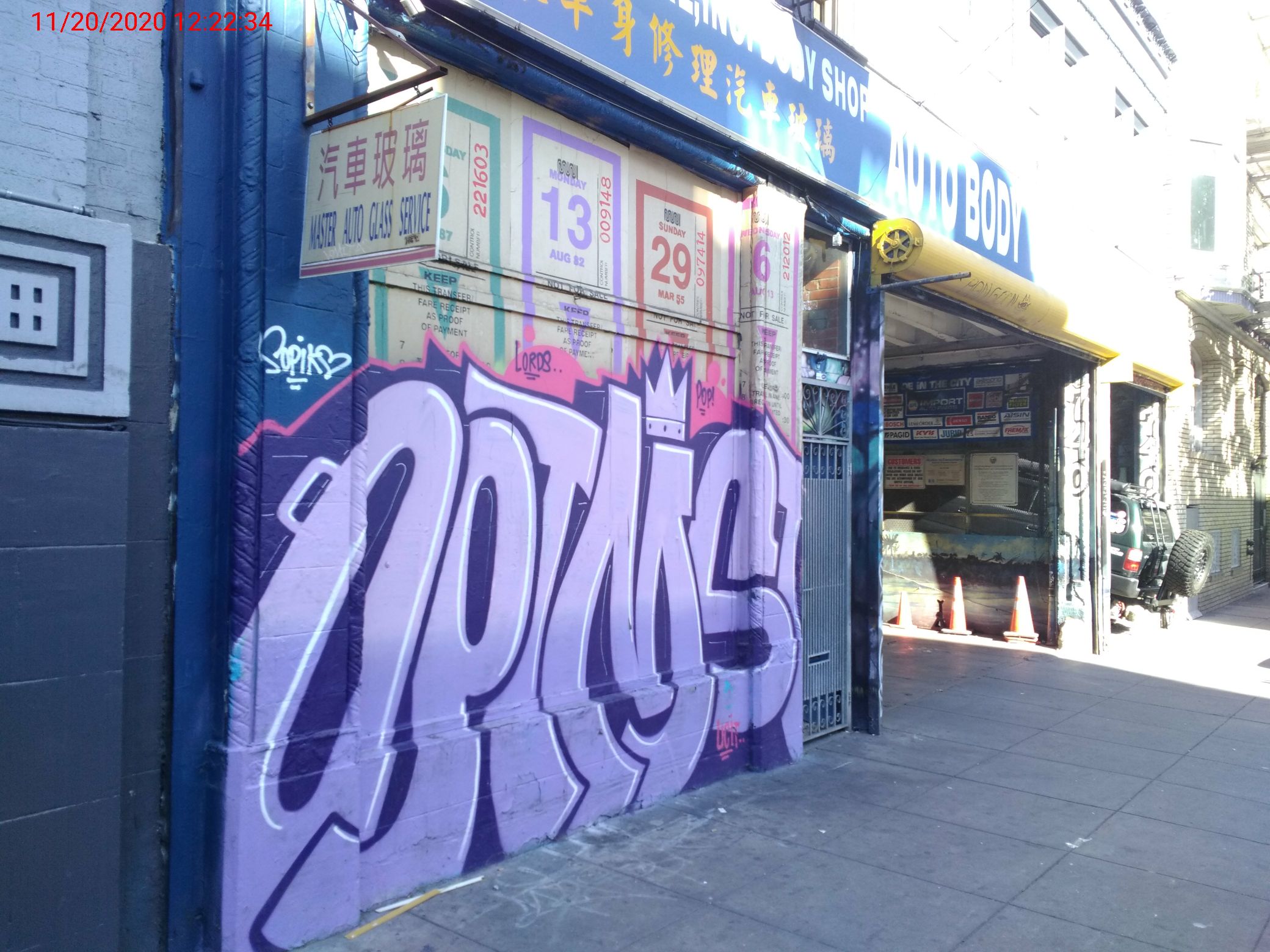 Graffiti at 740 OFARRELL ST