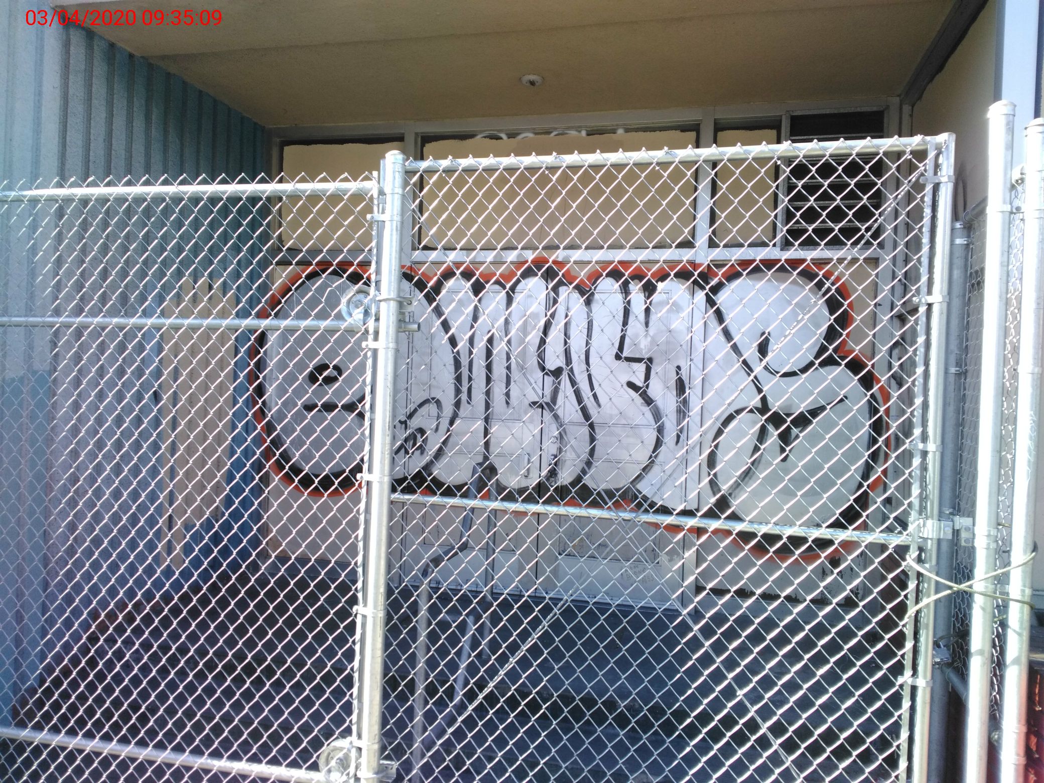 Graffiti at 33 GOUGH ST