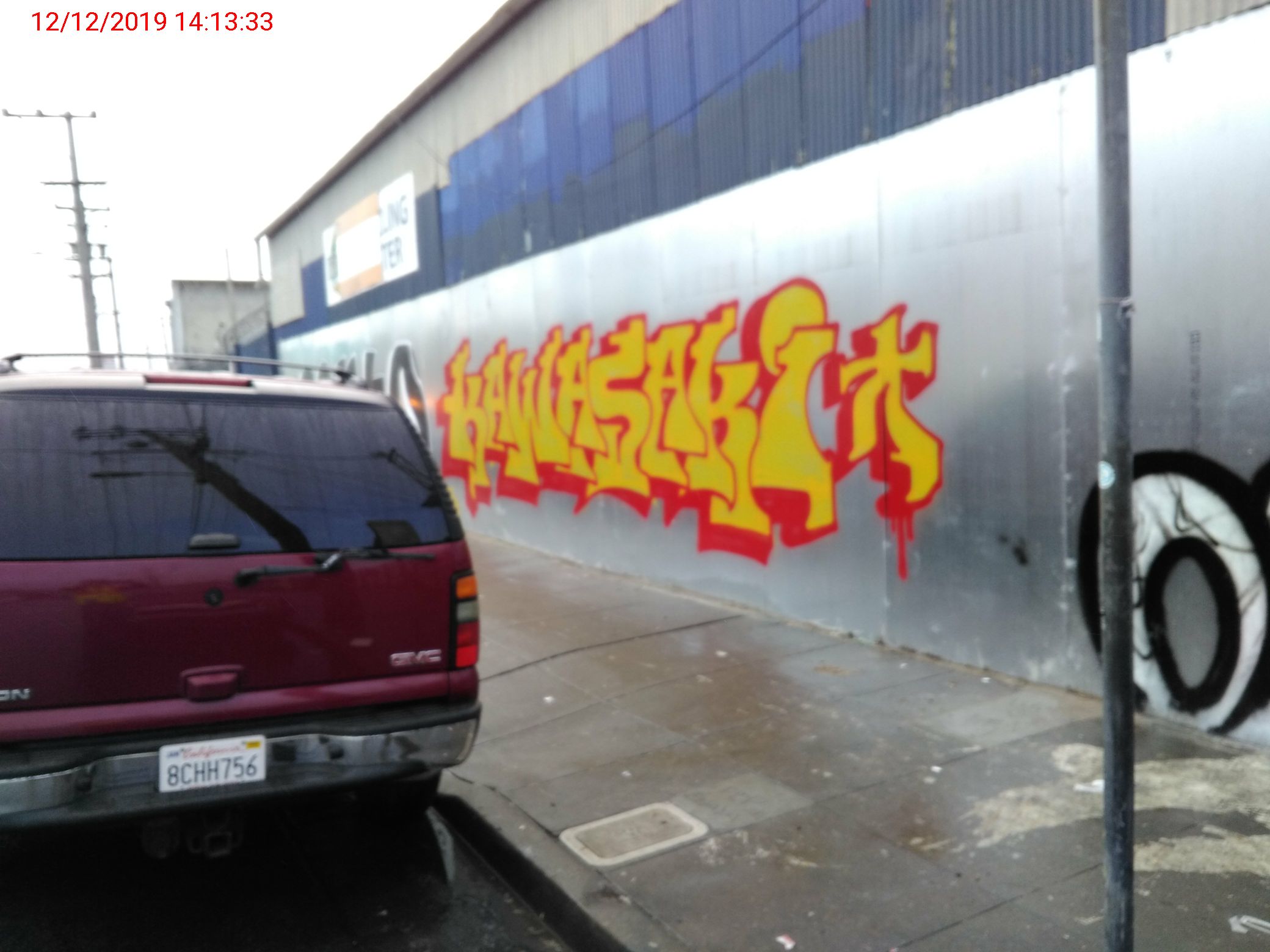 Graffiti at 185 BAY SHORE BLVD