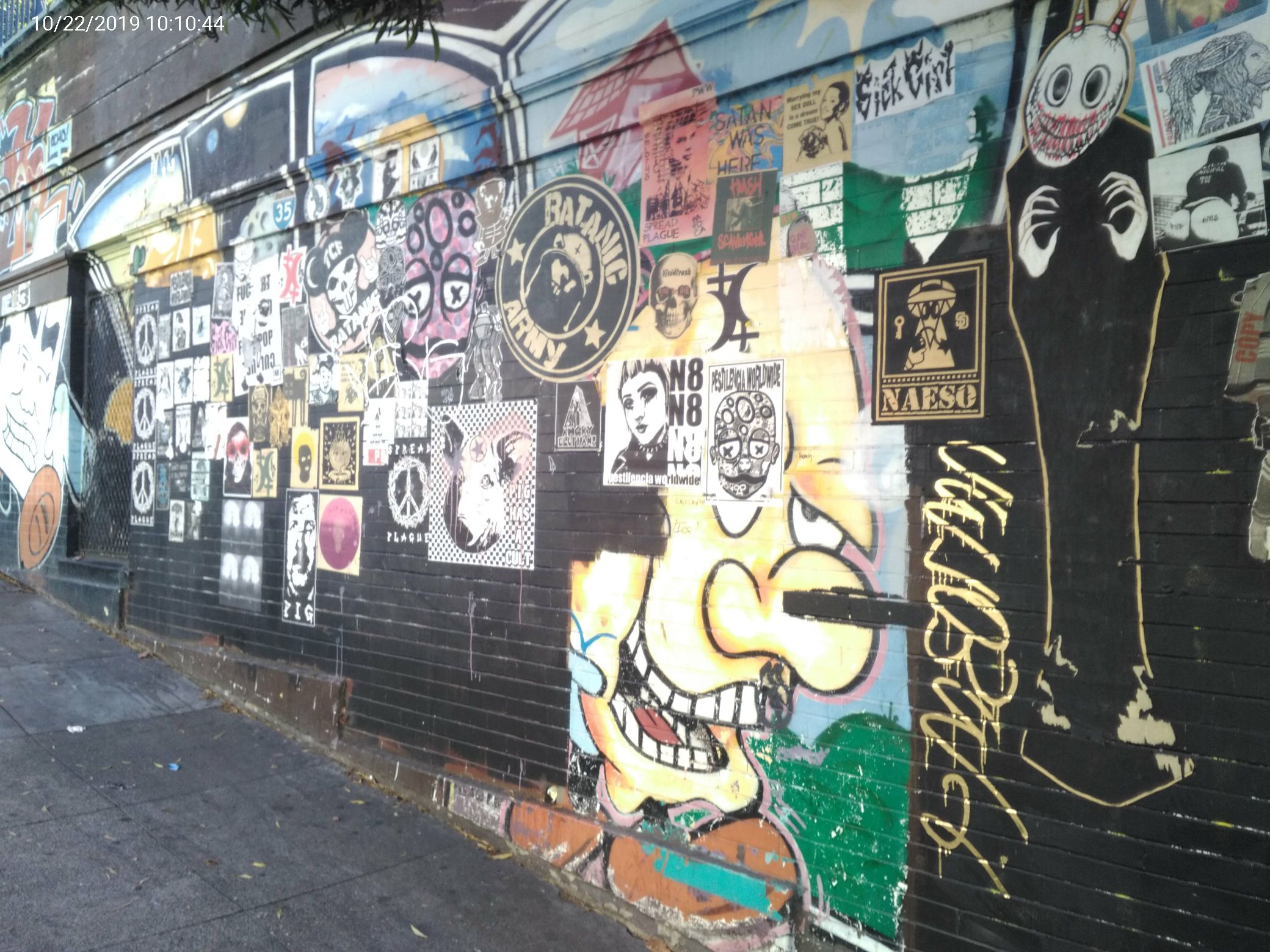 Graffiti at 1650 POLK ST