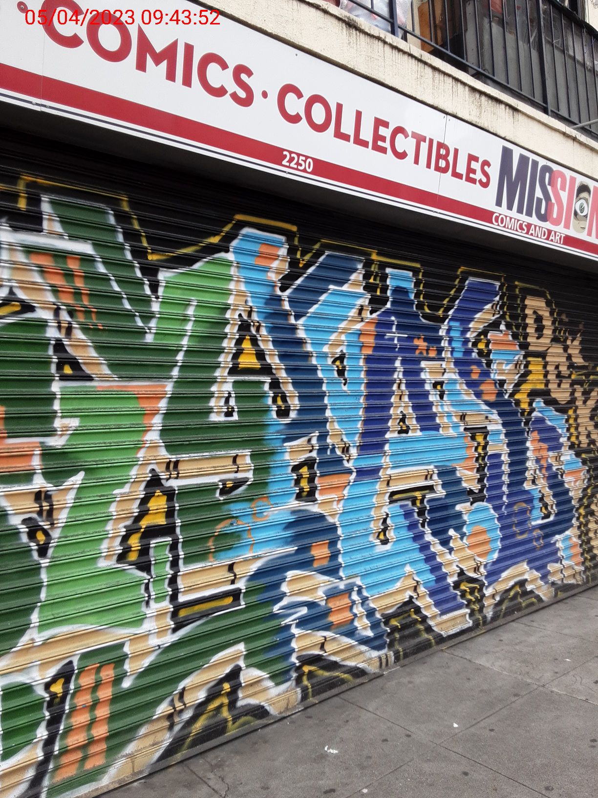 Graffiti at 2250 MISSION ST