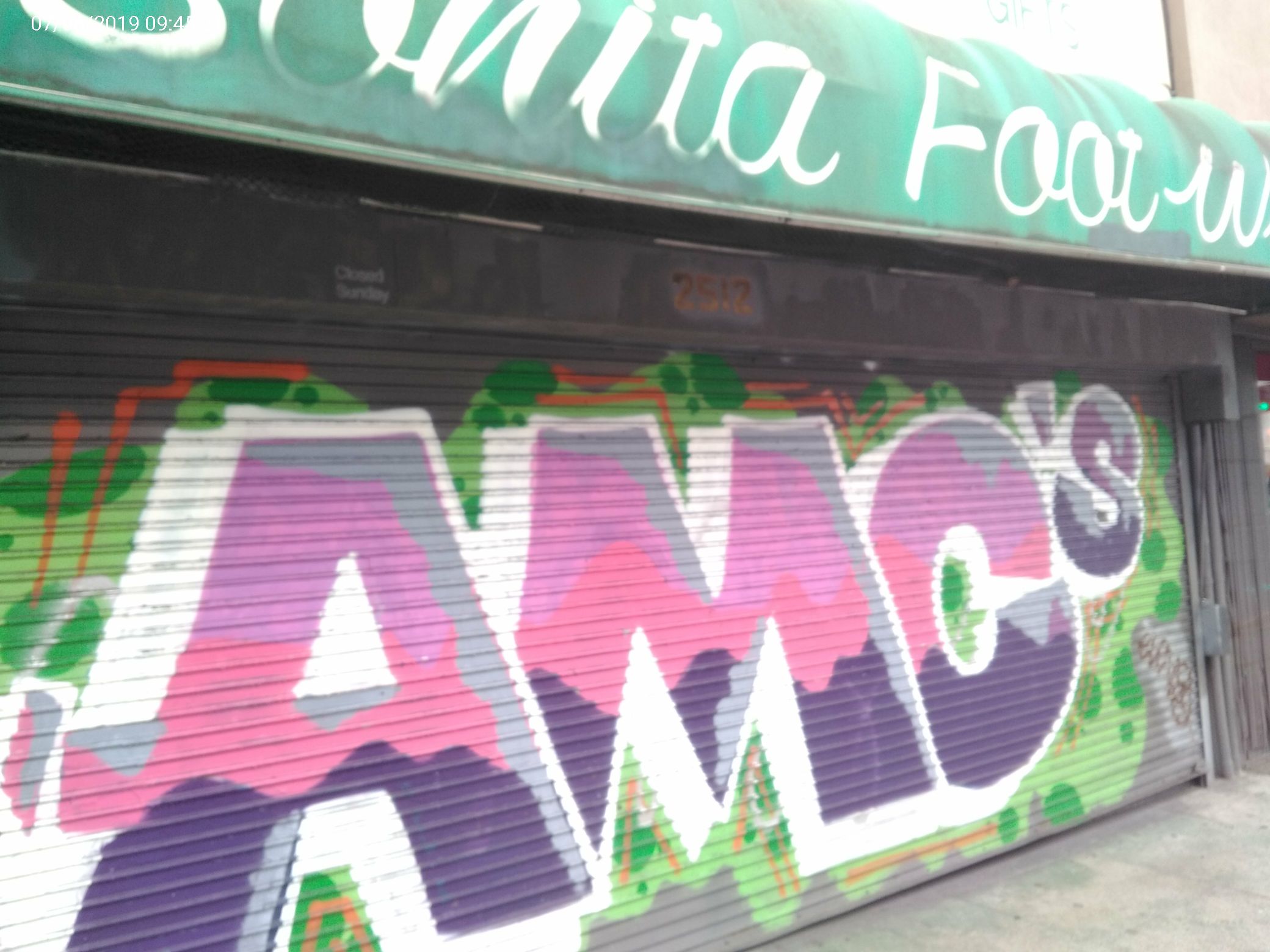 Graffiti at 2512 MISSION ST