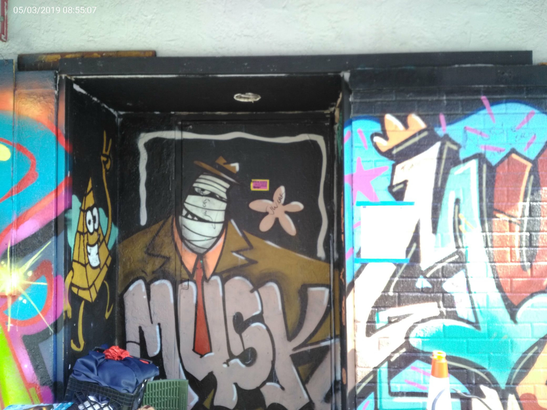 Graffiti at 2978 16TH ST