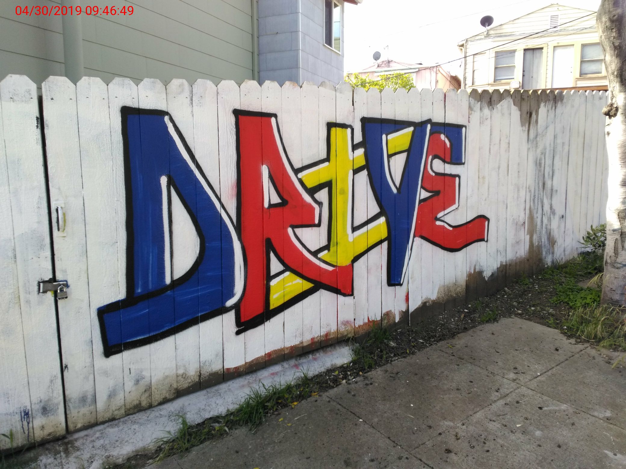 Graffiti at 81 NANTUCKET AVE