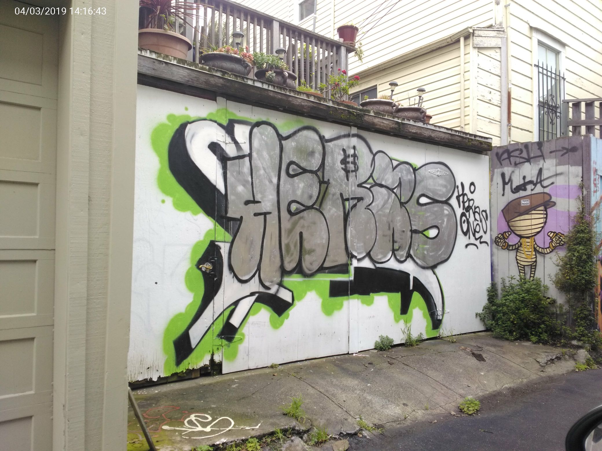 Graffiti at 321 SAN JOSE AVE