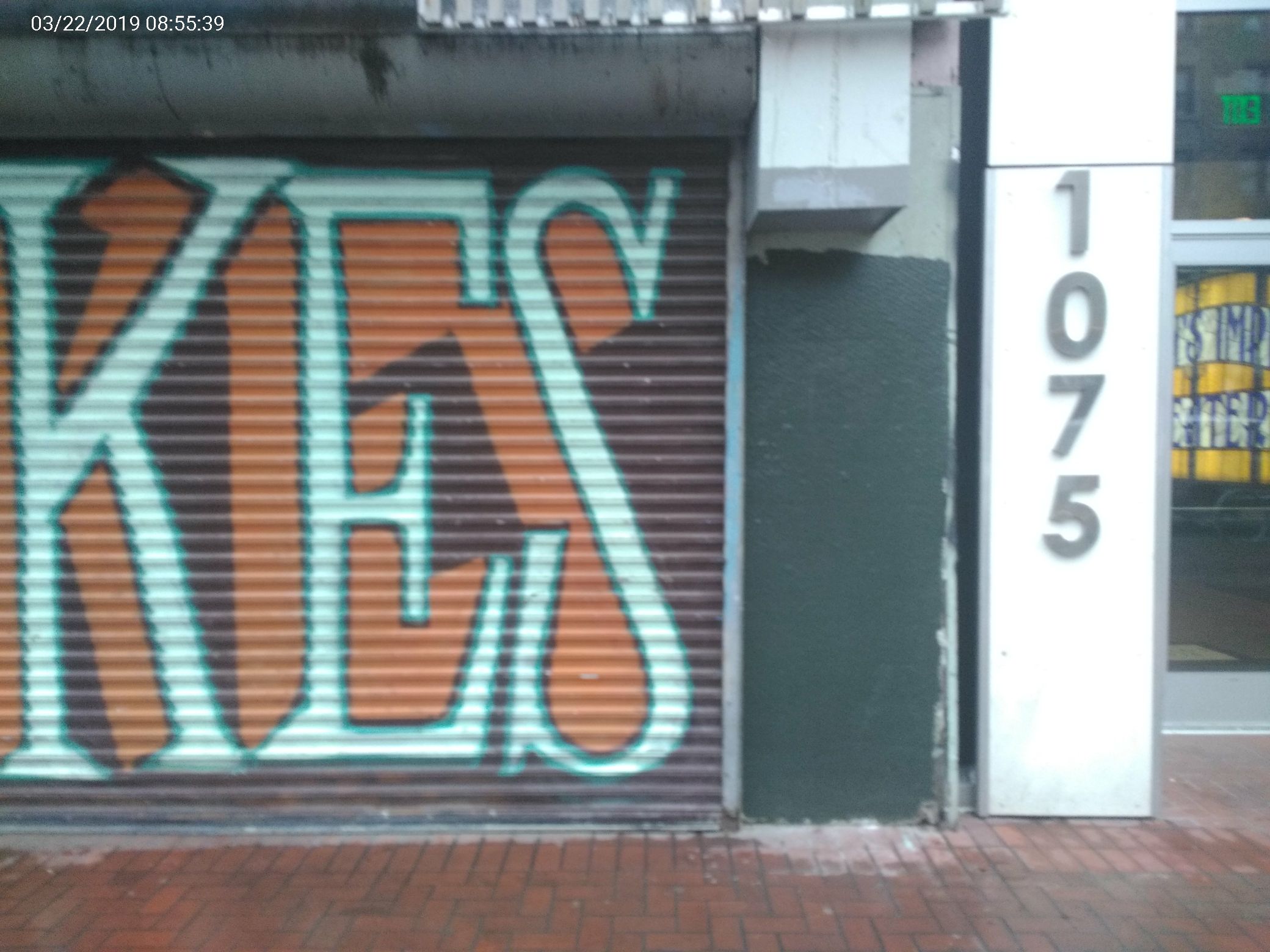 Graffiti at 1073 MARKET ST