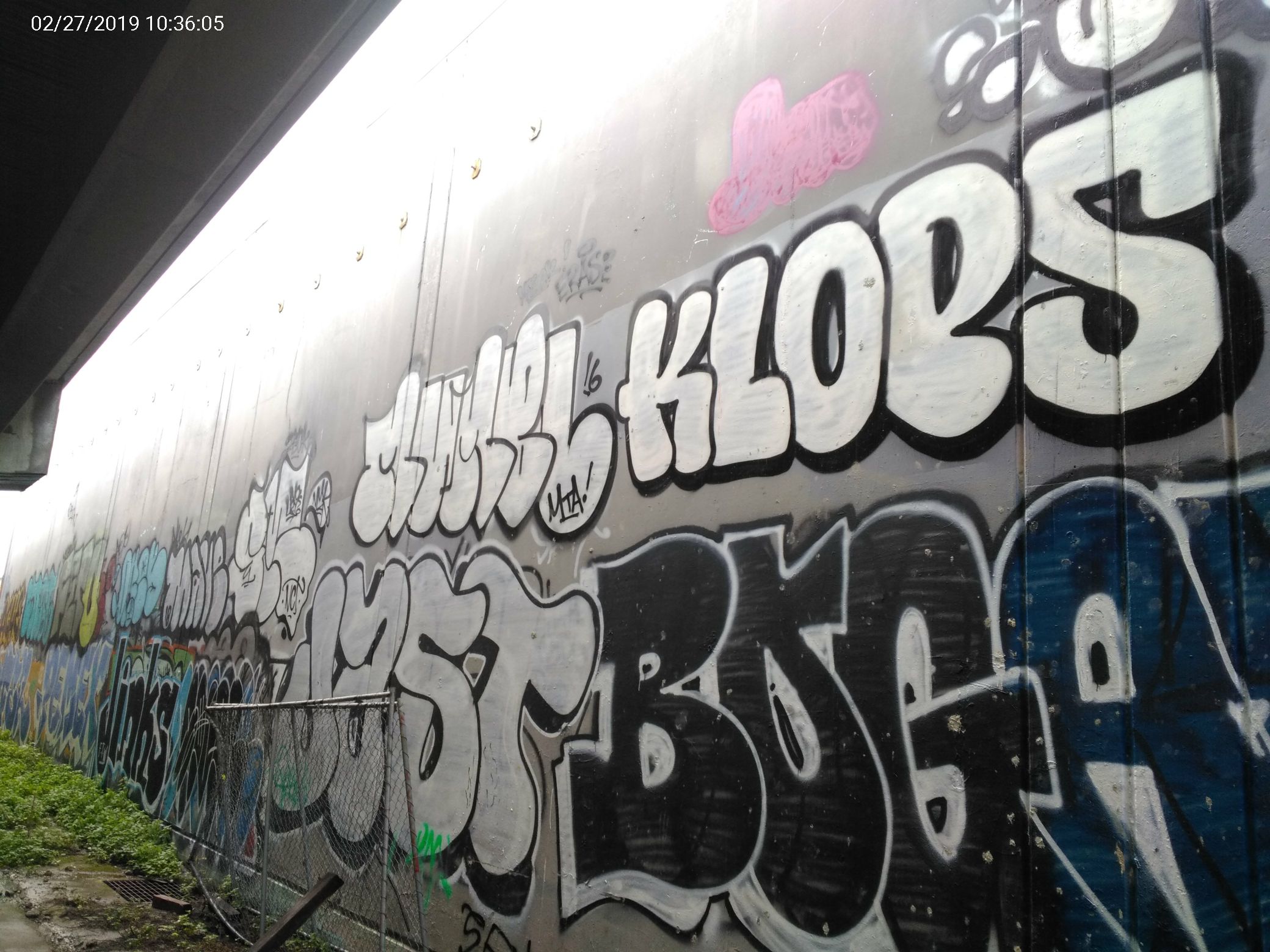 Graffiti at 640 BRYANT ST