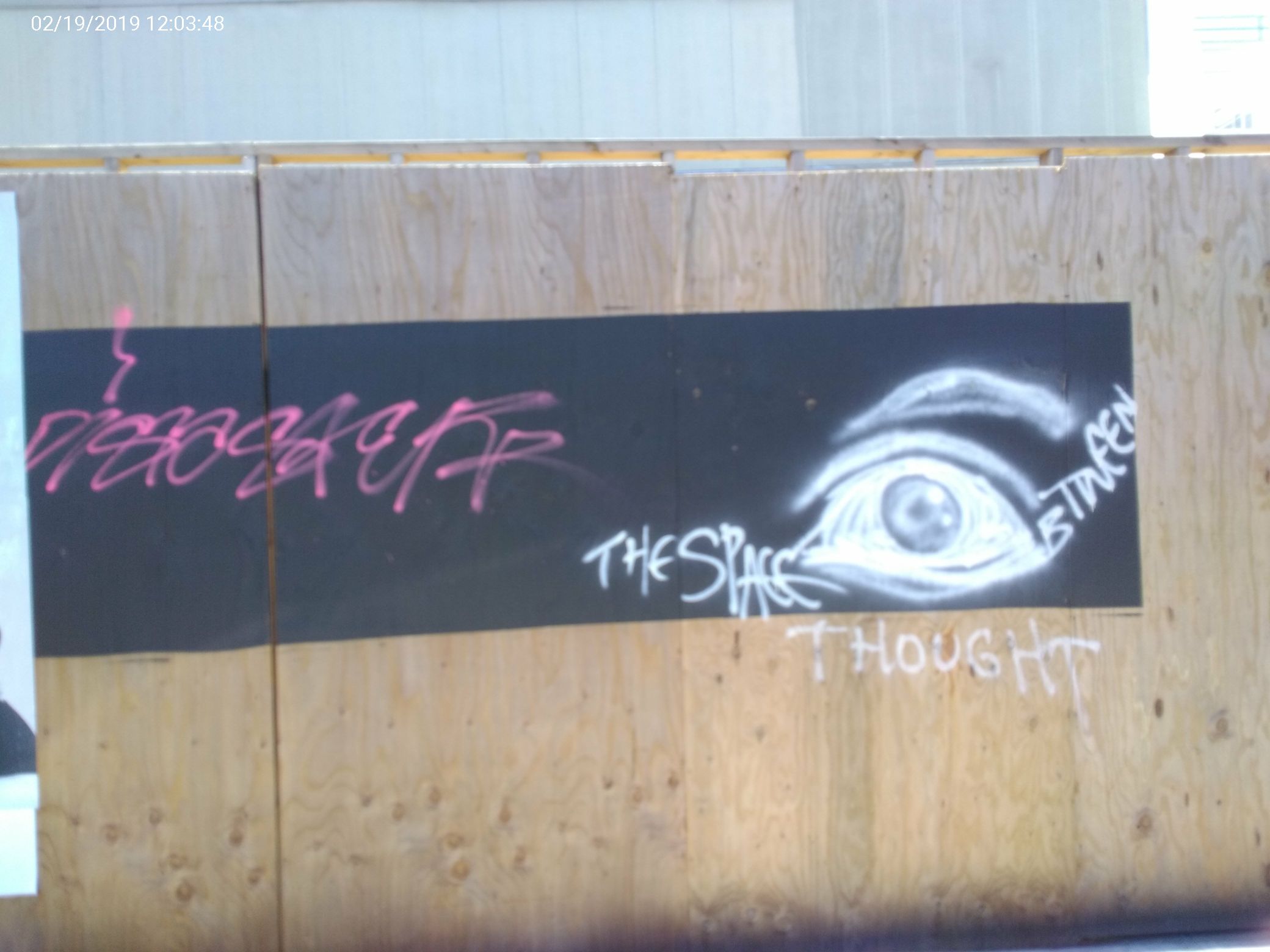 Graffiti at 400 Bay St