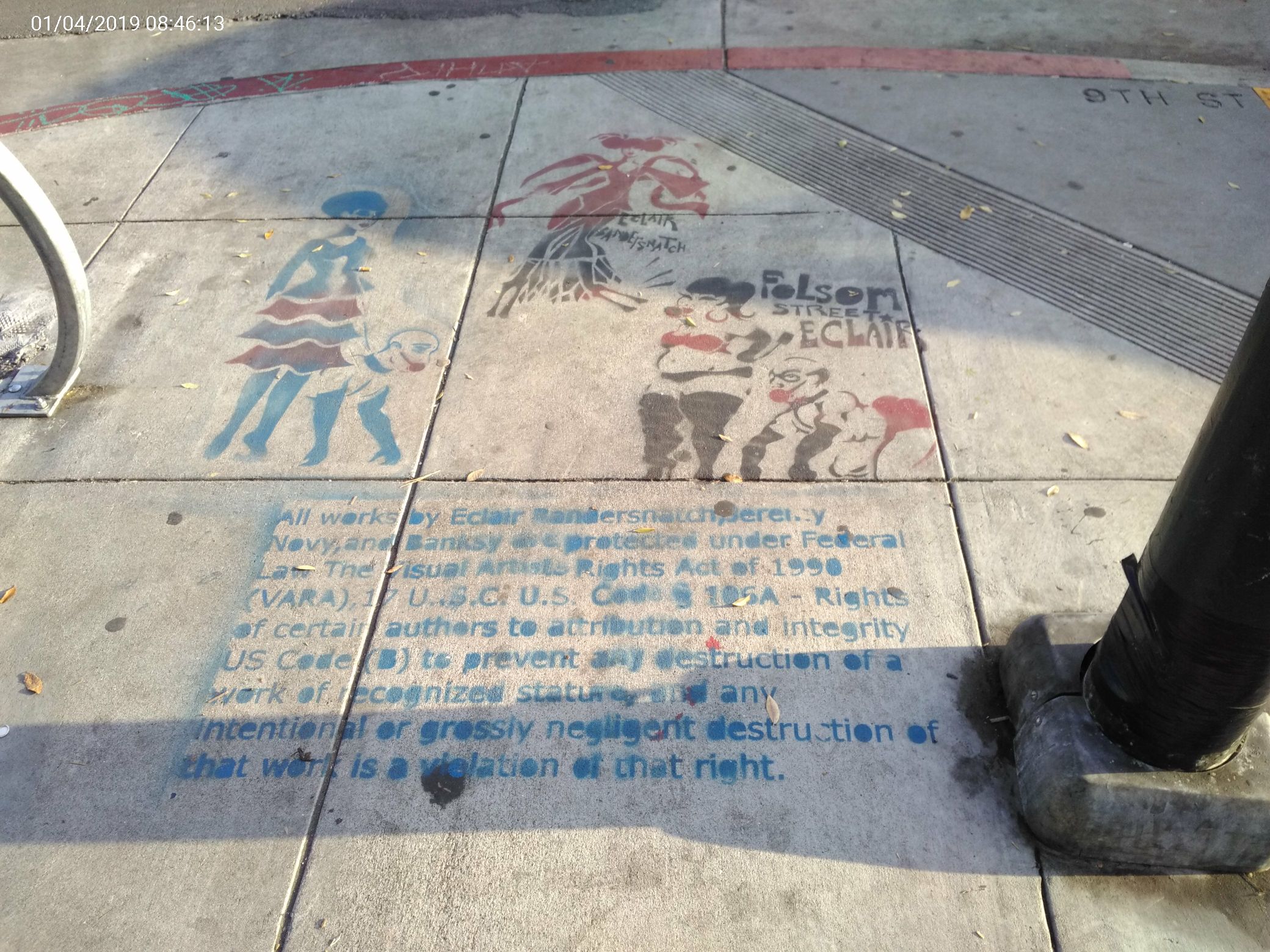 Graffiti at 294 09TH ST