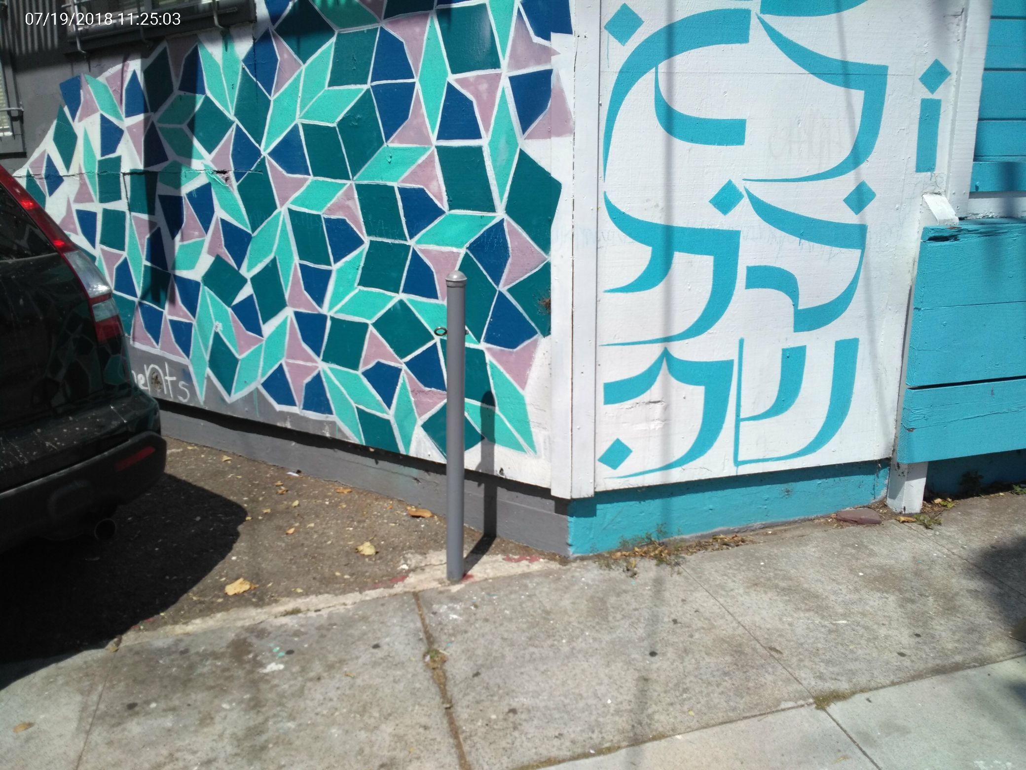 Graffiti at 2201 MARKET ST