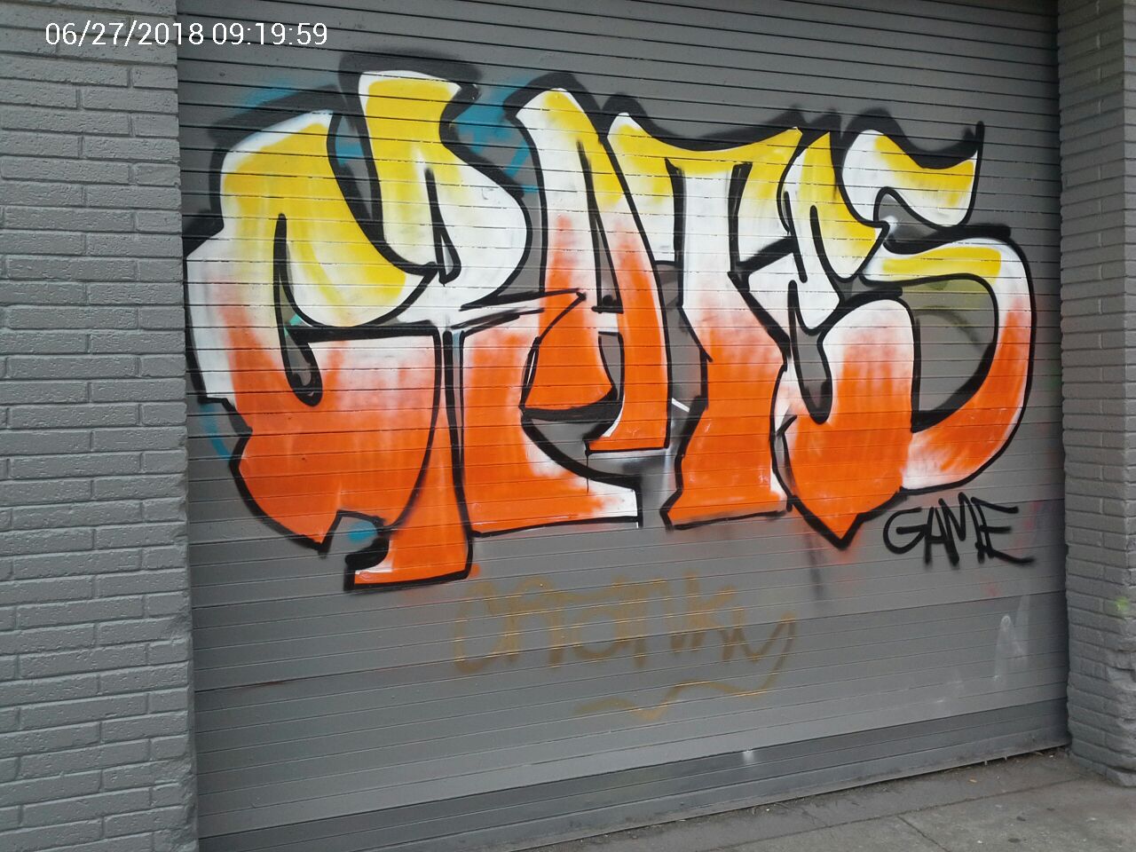 Graffiti at 1730 MISSION ST