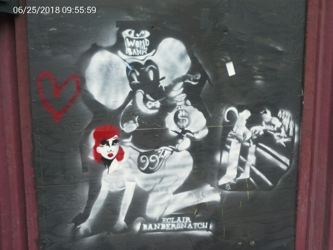 Graffiti at 1751 FULTON ST
