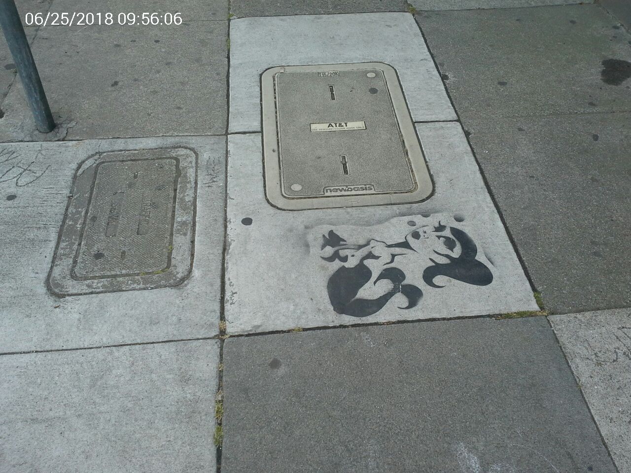 Graffiti at 1751 FULTON ST