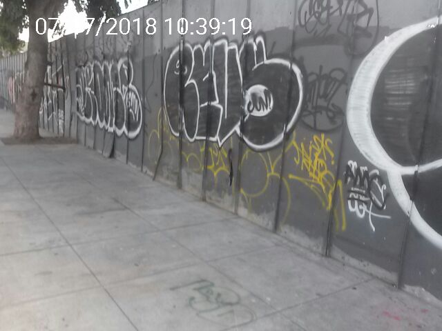 Graffiti at 3550 03RD ST