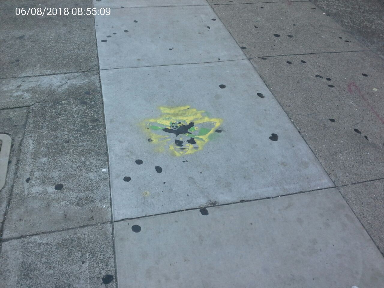 Graffiti at 2449 MISSION ST