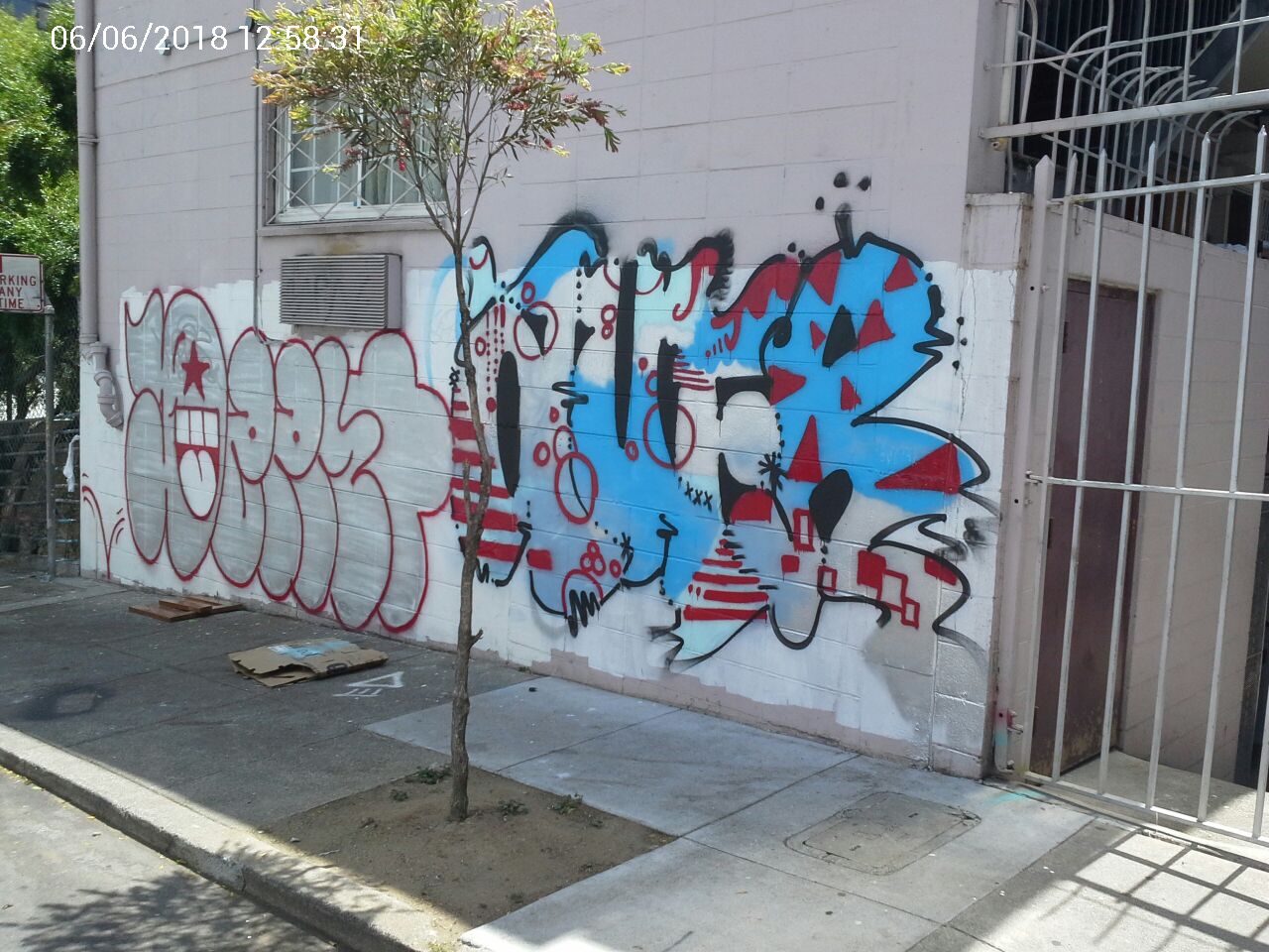 Graffiti at 860 EDDY ST