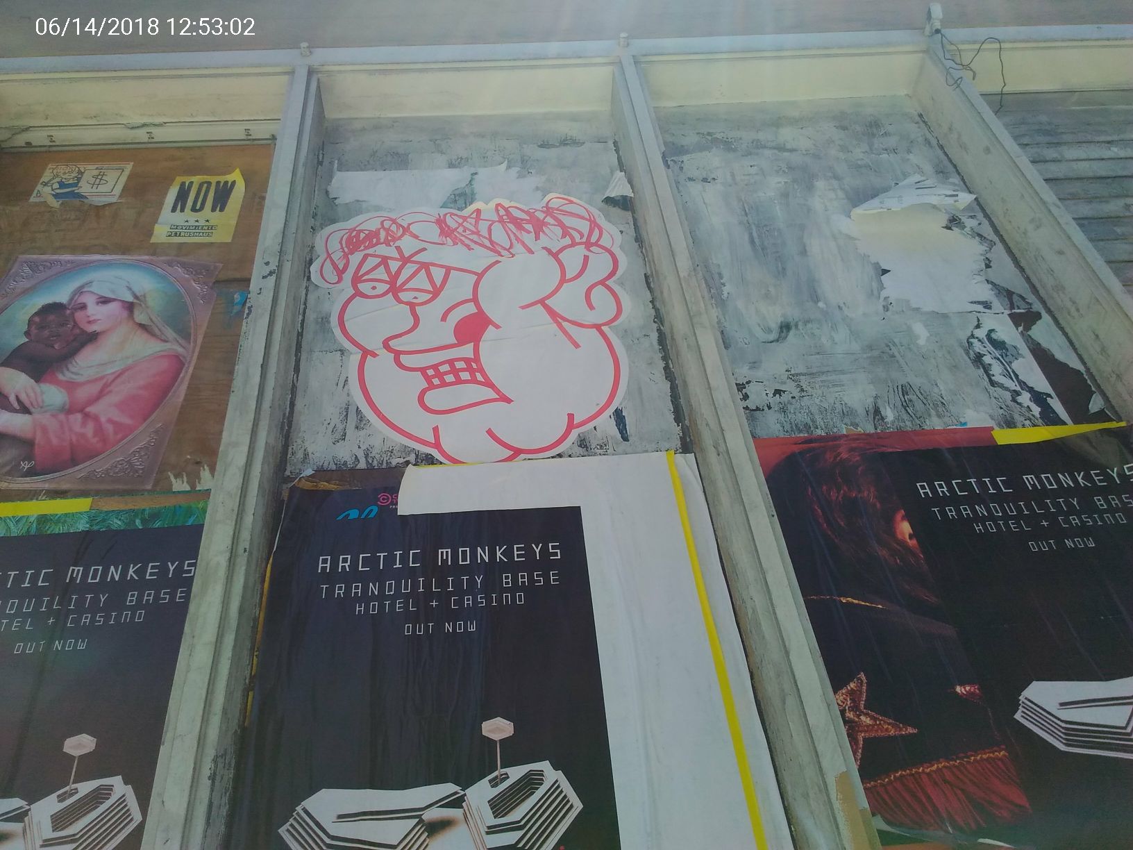Graffiti at 693 SUTTER ST