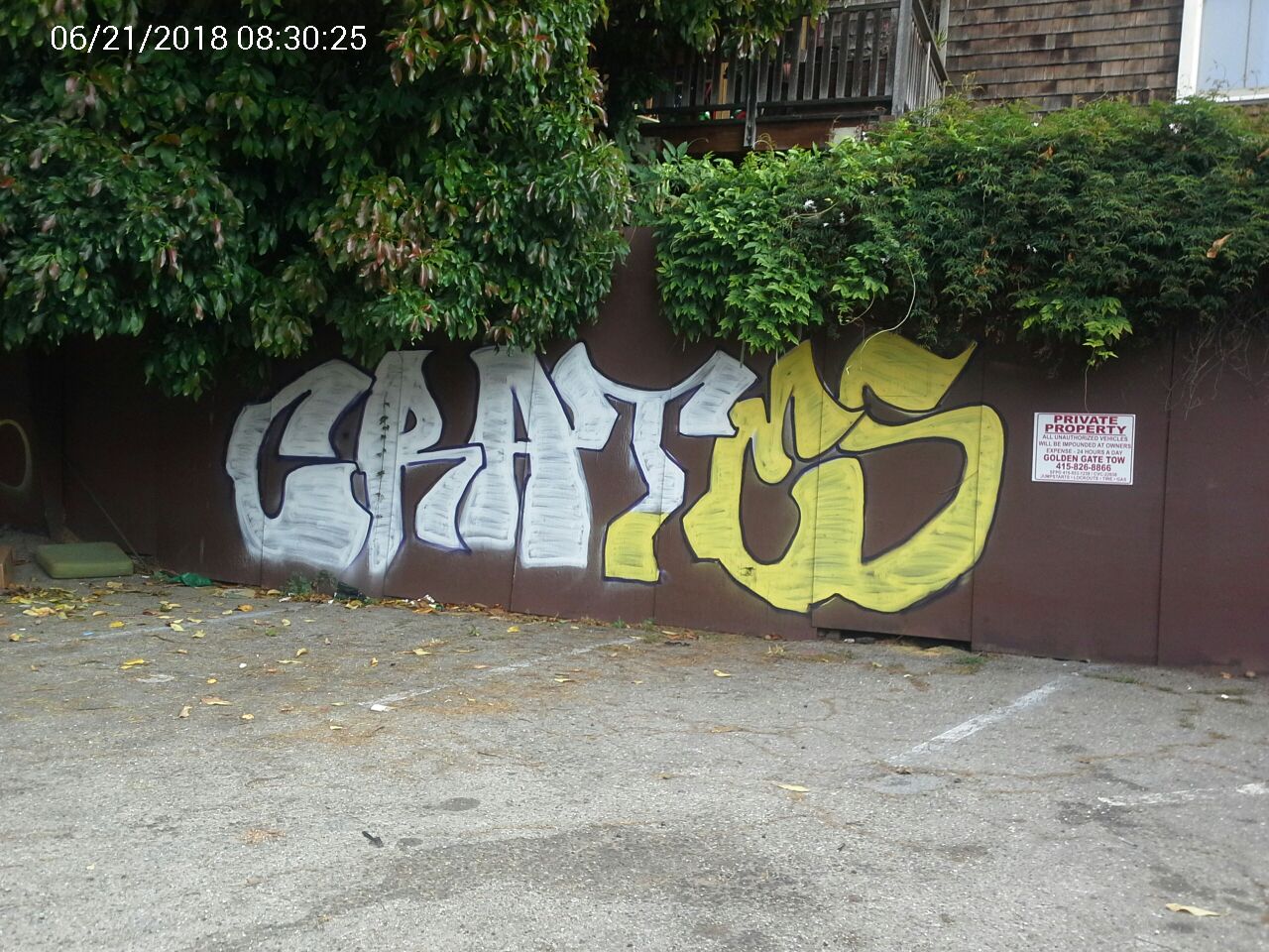Graffiti at 2144 MARKET ST