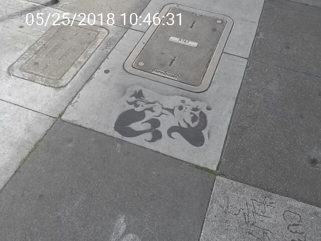 Graffiti at 1751 Fulton St