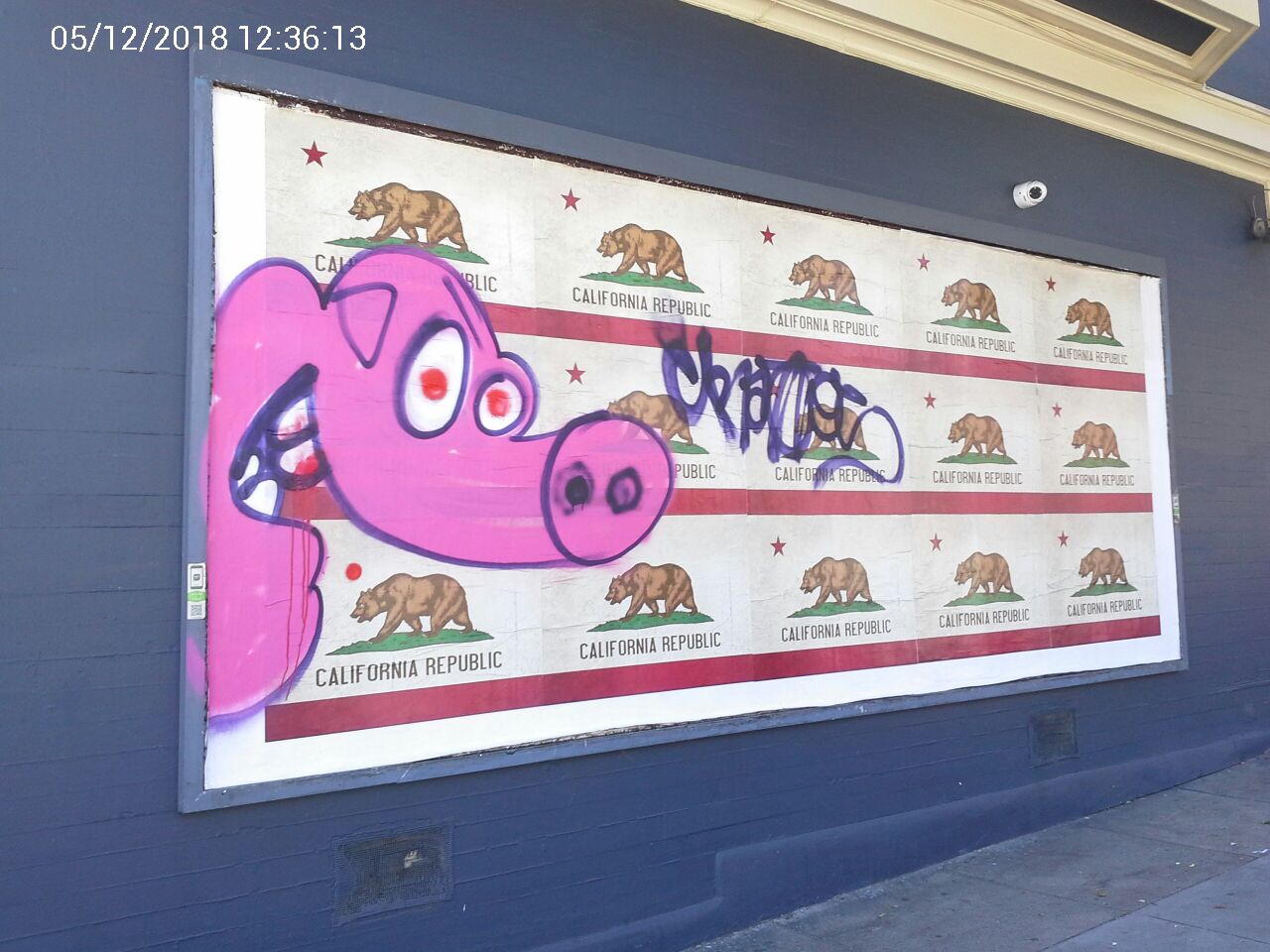 Graffiti at 300 SANCHEZ ST