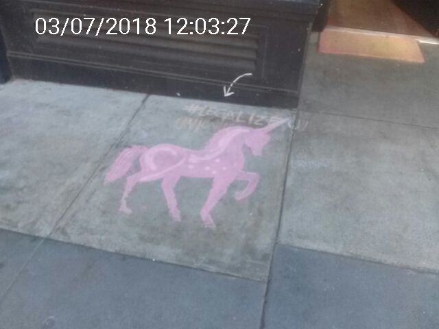 Graffiti at 549 HAYES ST