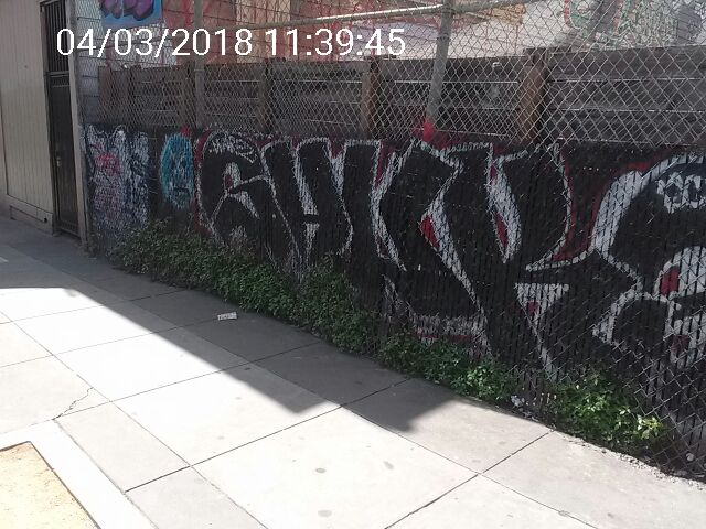 Graffiti at 150 06TH ST