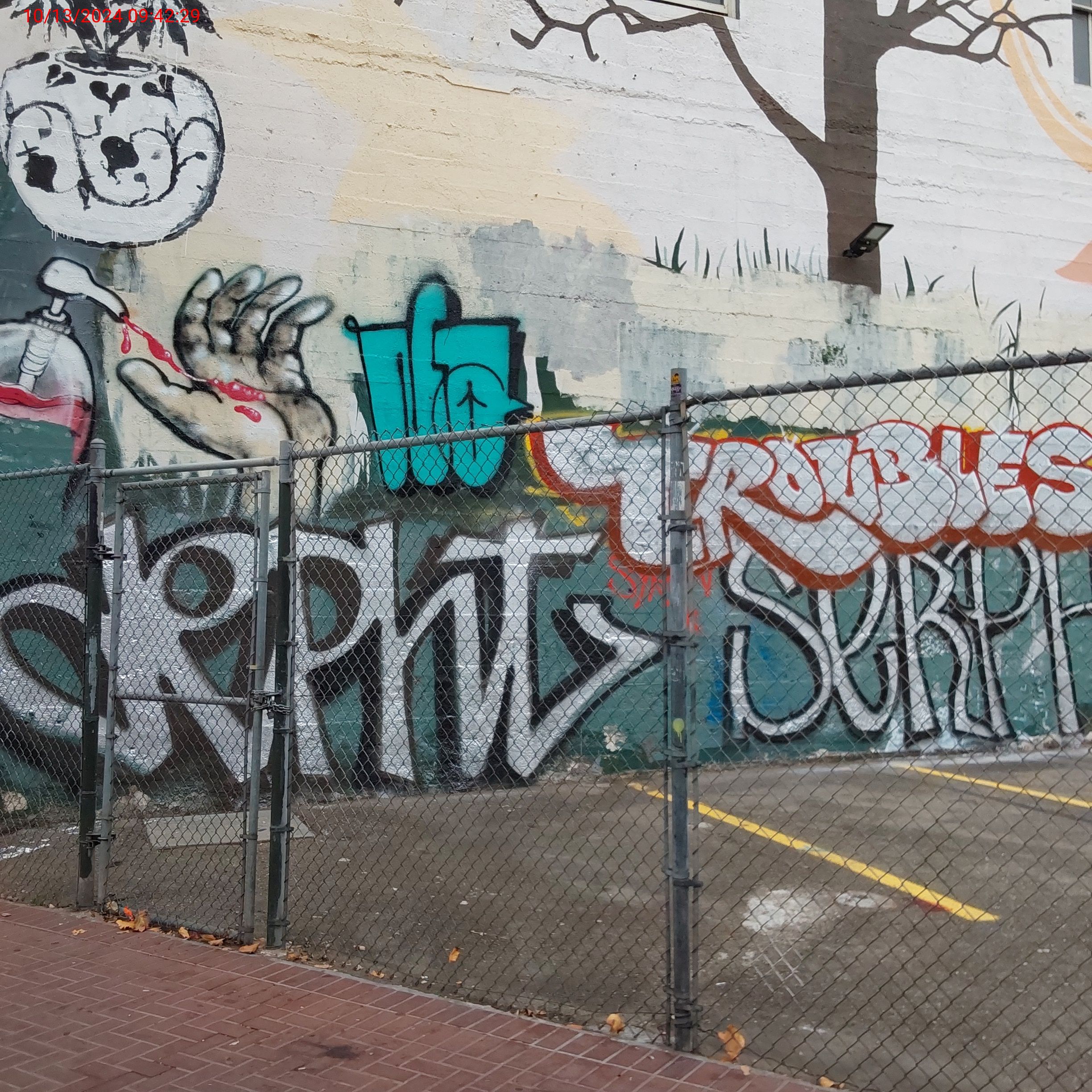 Graffiti at 1540 MARKET ST