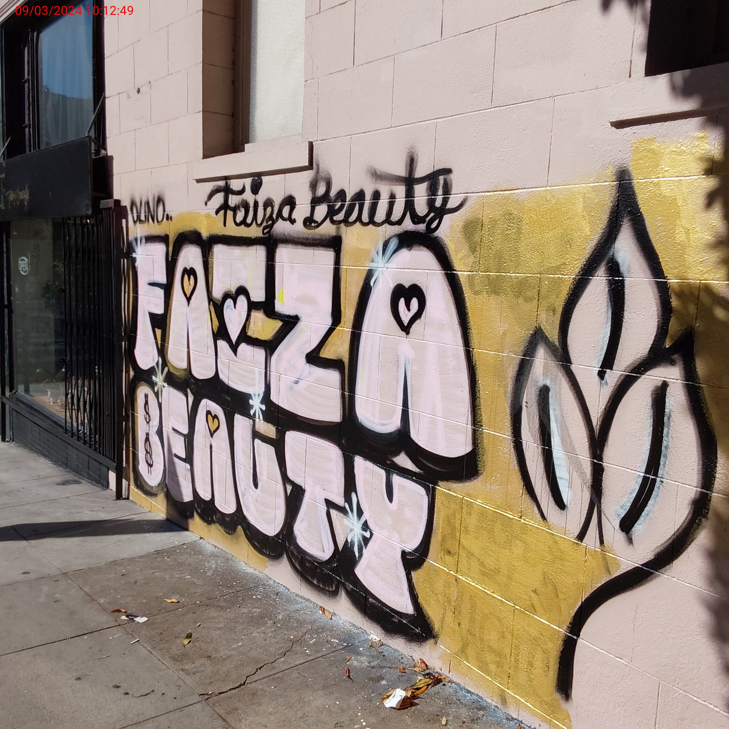 Graffiti at 619 Hyde St