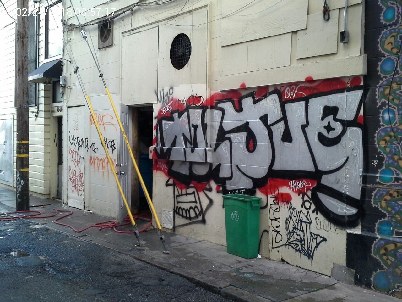 Graffiti at 3036 16th St